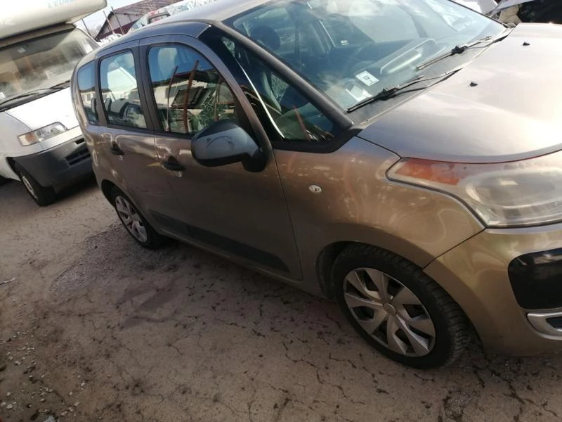 Citroen C3 Picasso 1.6HDI, снимка 4 - Автомобили и джипове - 42072282