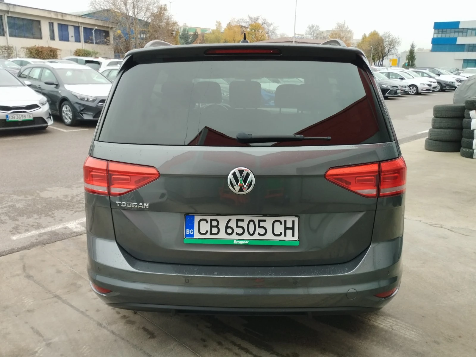 VW Touran 1.5 tsi Гаранция - изображение 5