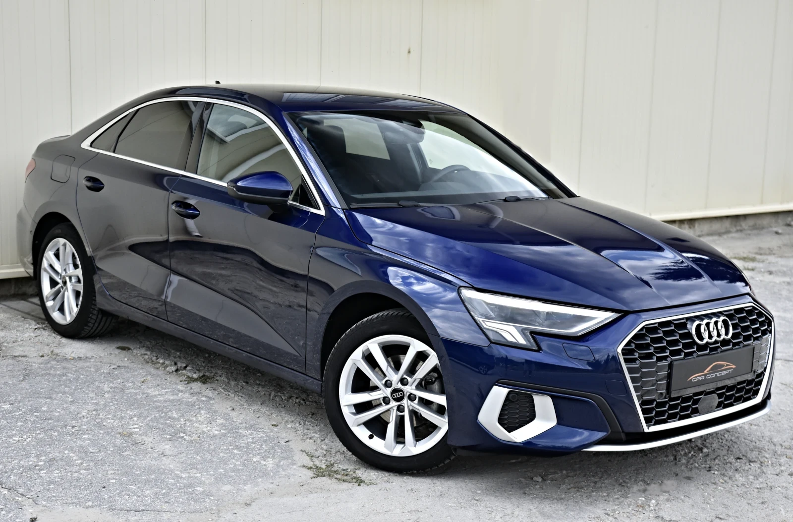 Audi A3 35 TFSI S-LINE MATRIX R-CAMERA FULL NOV - изображение 3