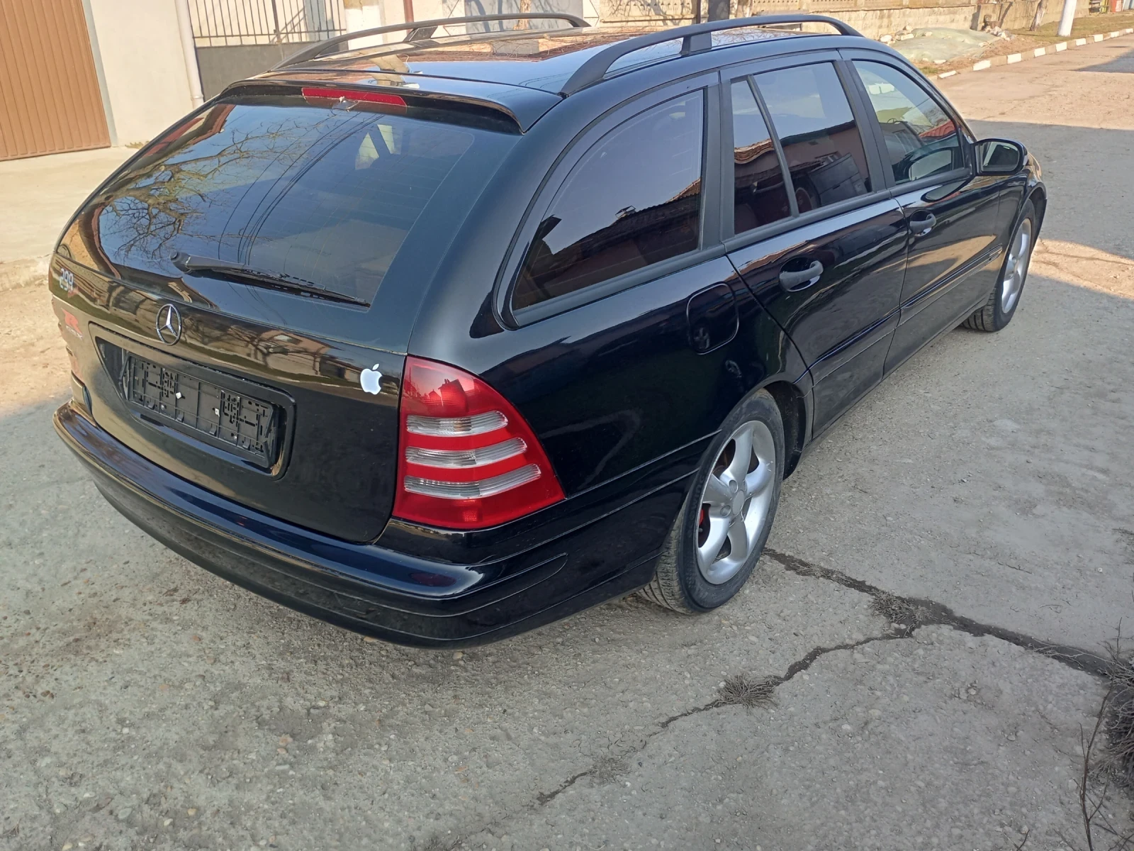 Mercedes-Benz C 220 CDI 0884501099, снимка 9 - Автомобили и джипове - 51738832