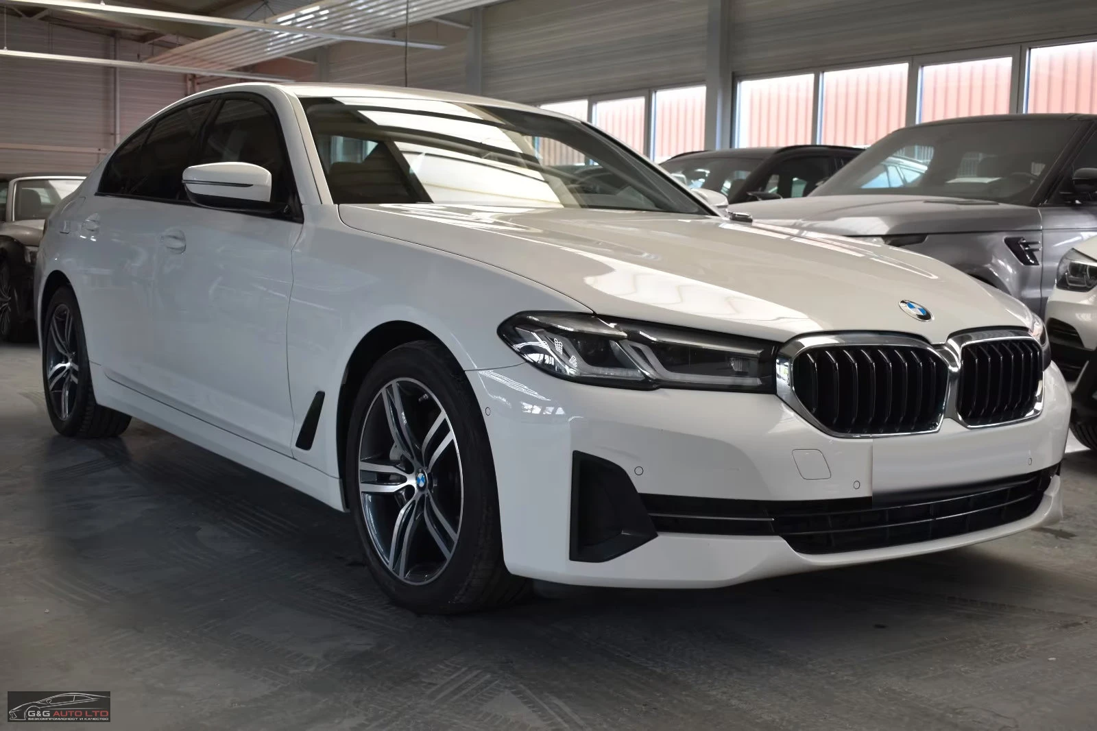 BMW 530 LED/286HP/CAM/DIGITAL/ADAP.LED/729v | Mobile.bg   3