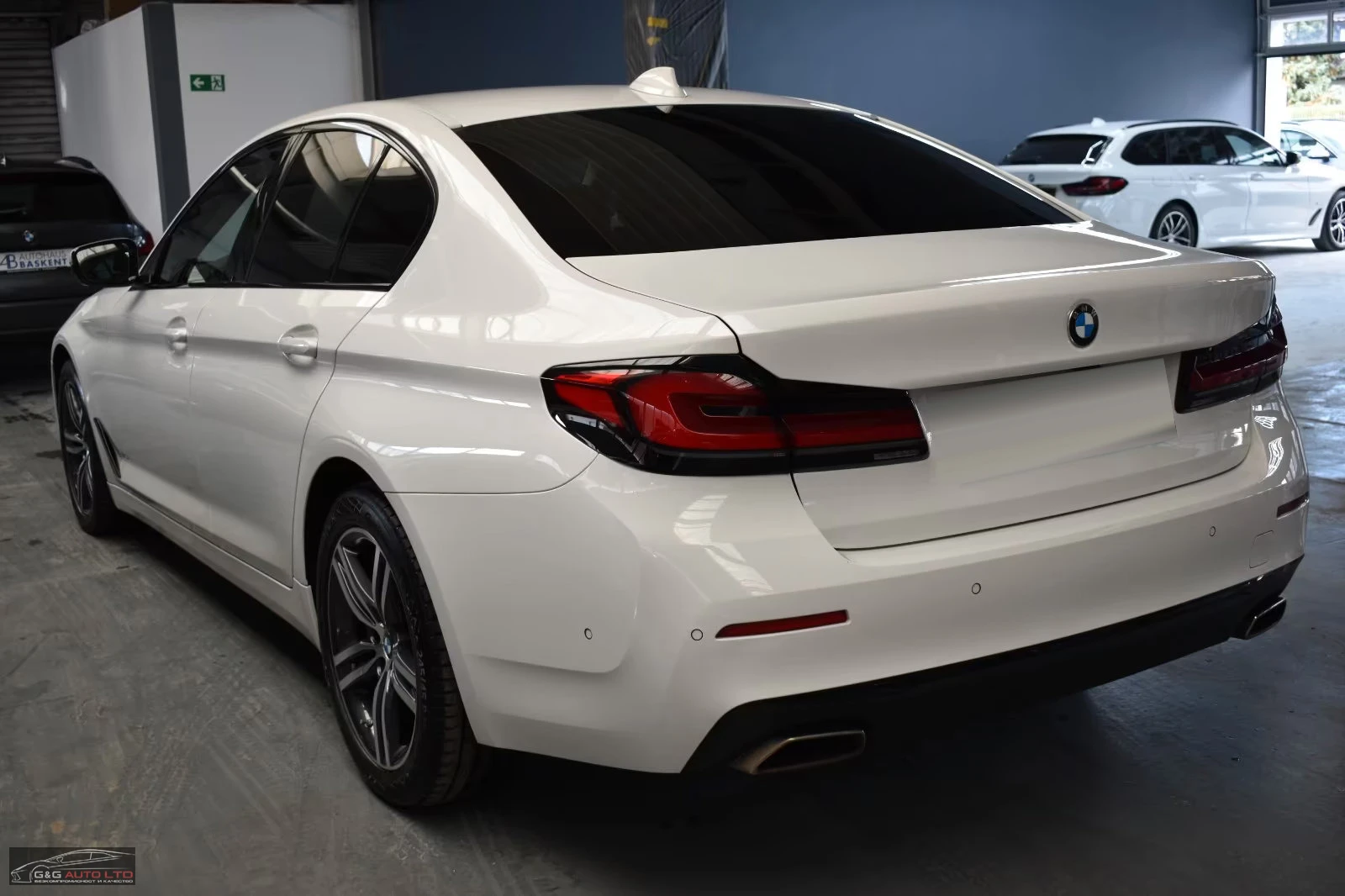 BMW 530 LED/286HP/CAM/DIGITAL/ADAP.LED/729v | Mobile.bg   2