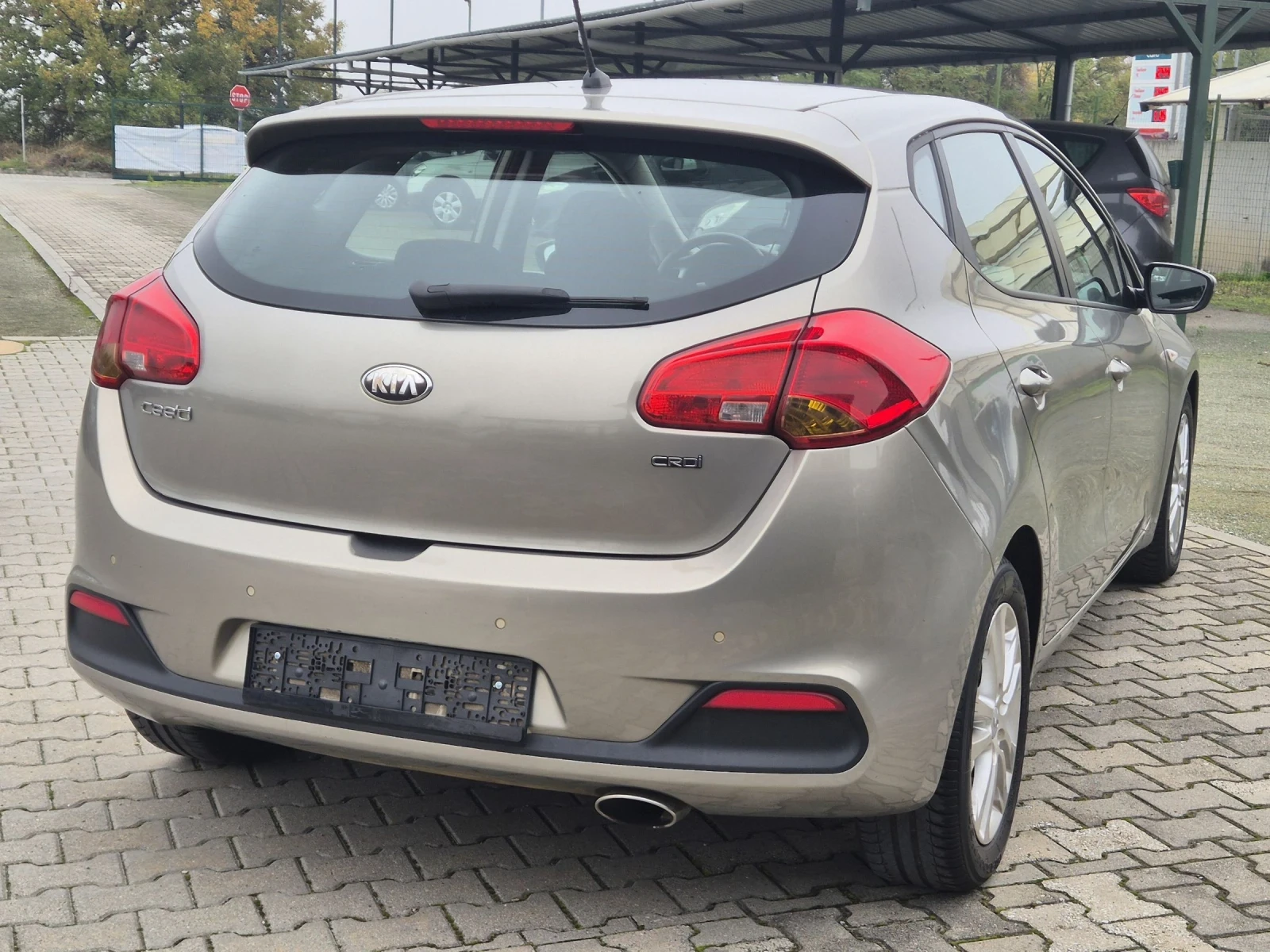 Kia Ceed 1.4crdi 90к.с. - изображение 8