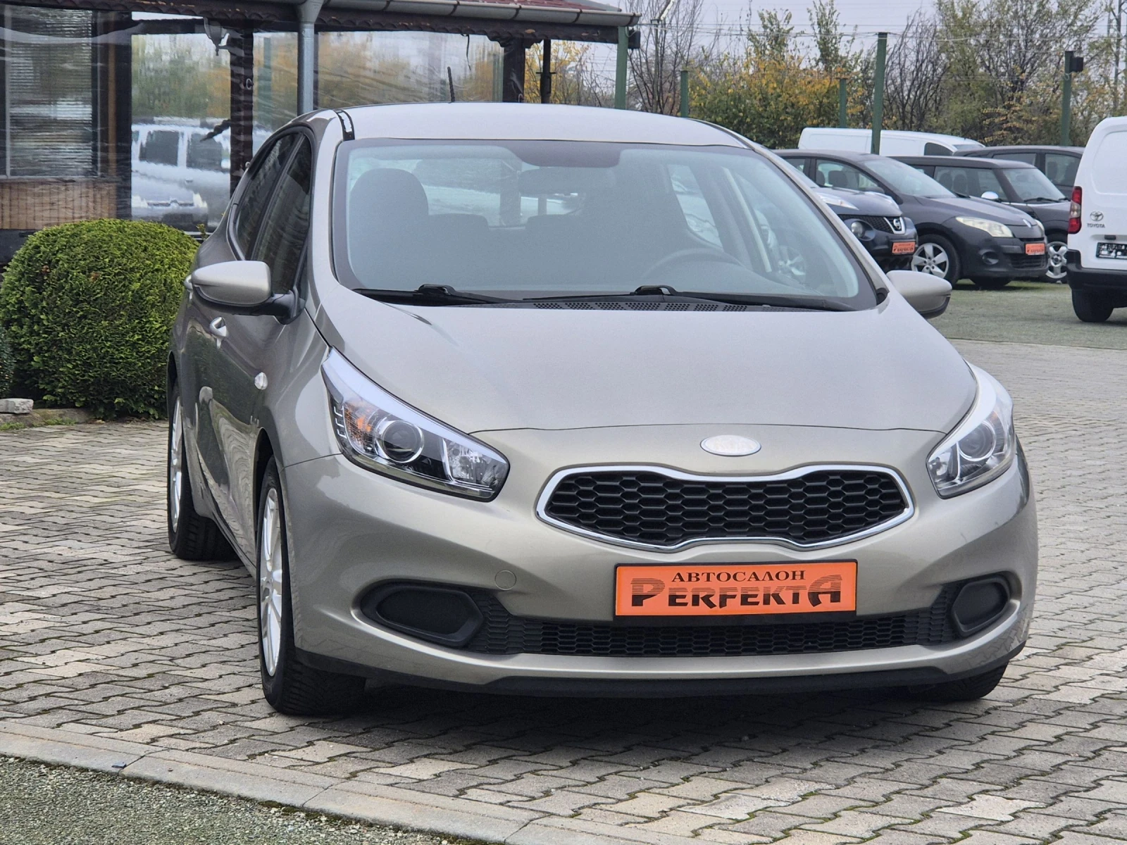 Kia Ceed 1.4crdi 90к.с. - изображение 4