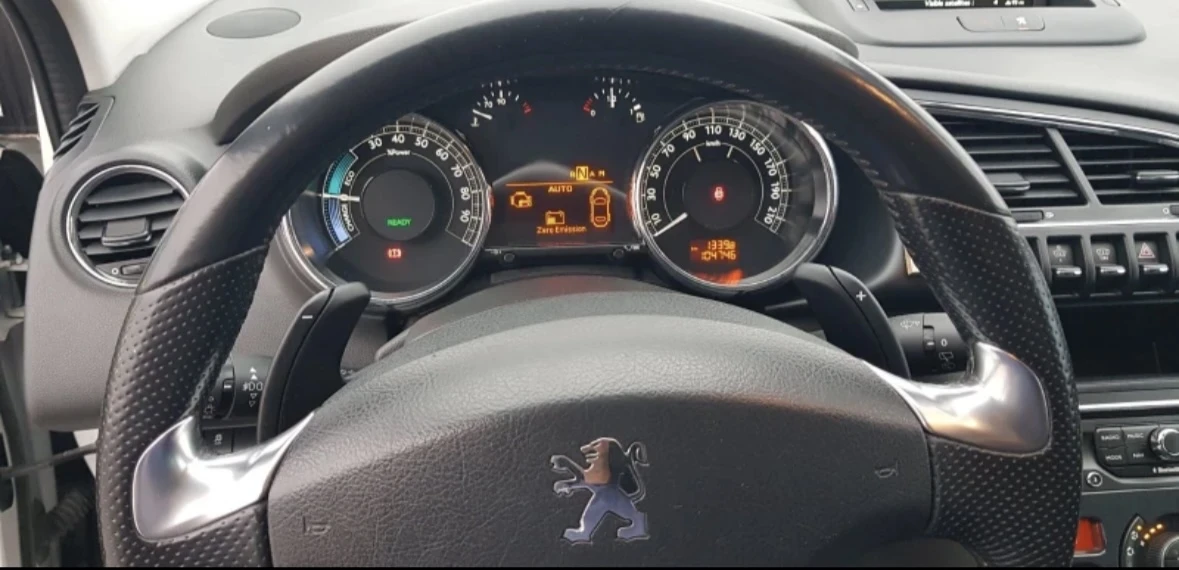 Peugeot 3008 1.6 Diesel Hybrid, 105000km - изображение 9