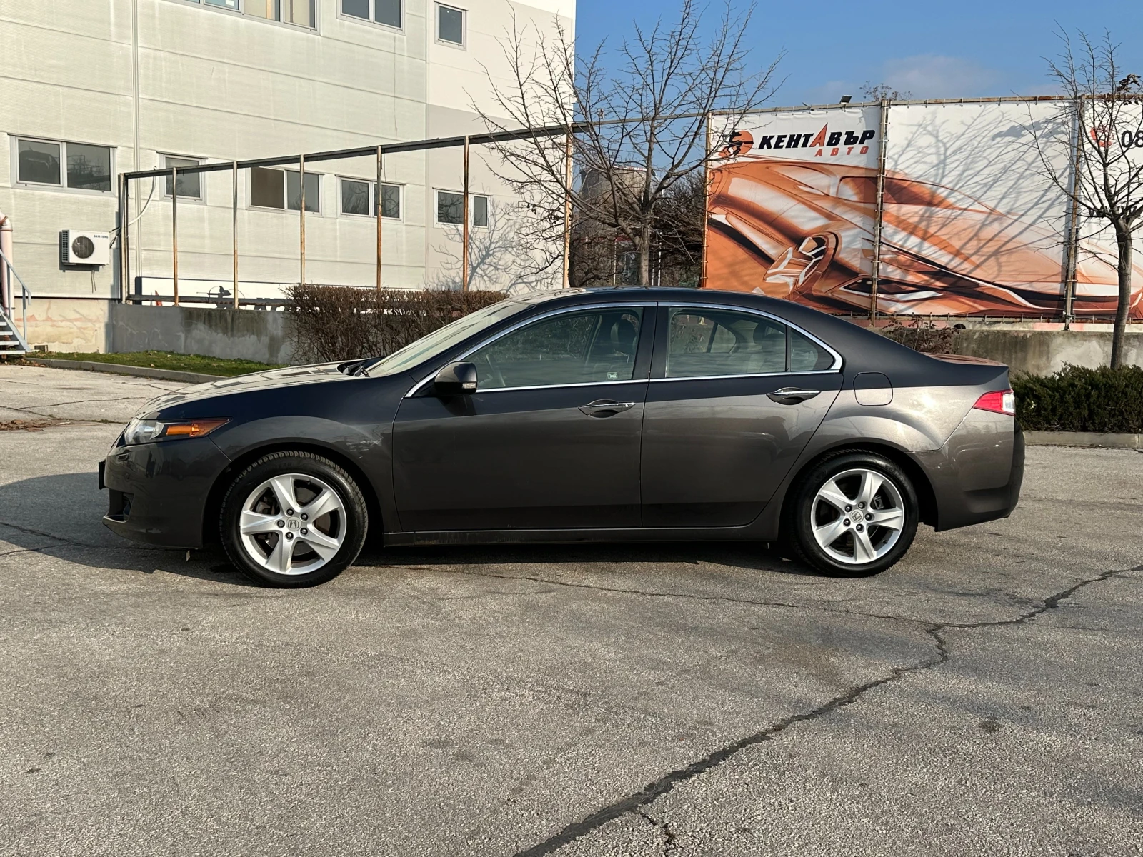 Honda Accord 2.4i 201 к.с.  - изображение 2