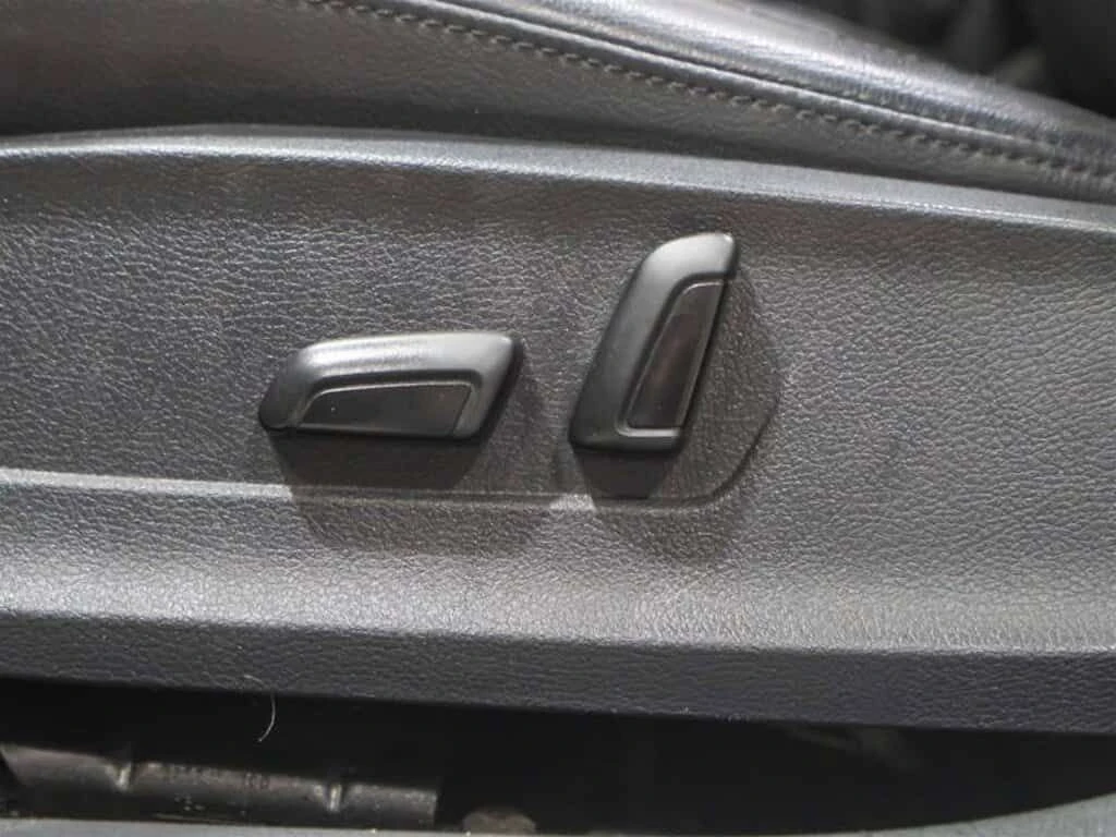 VW Jetta * Highline 2.0 TDI 6sp DSG at Tip Backup Camer * C - изображение 10