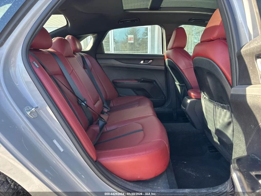 Kia K5 1.6L I-4 DI, DOHC, VVT, TURBO, 180HP All Wheel | Mobile.bg � ����������� 8