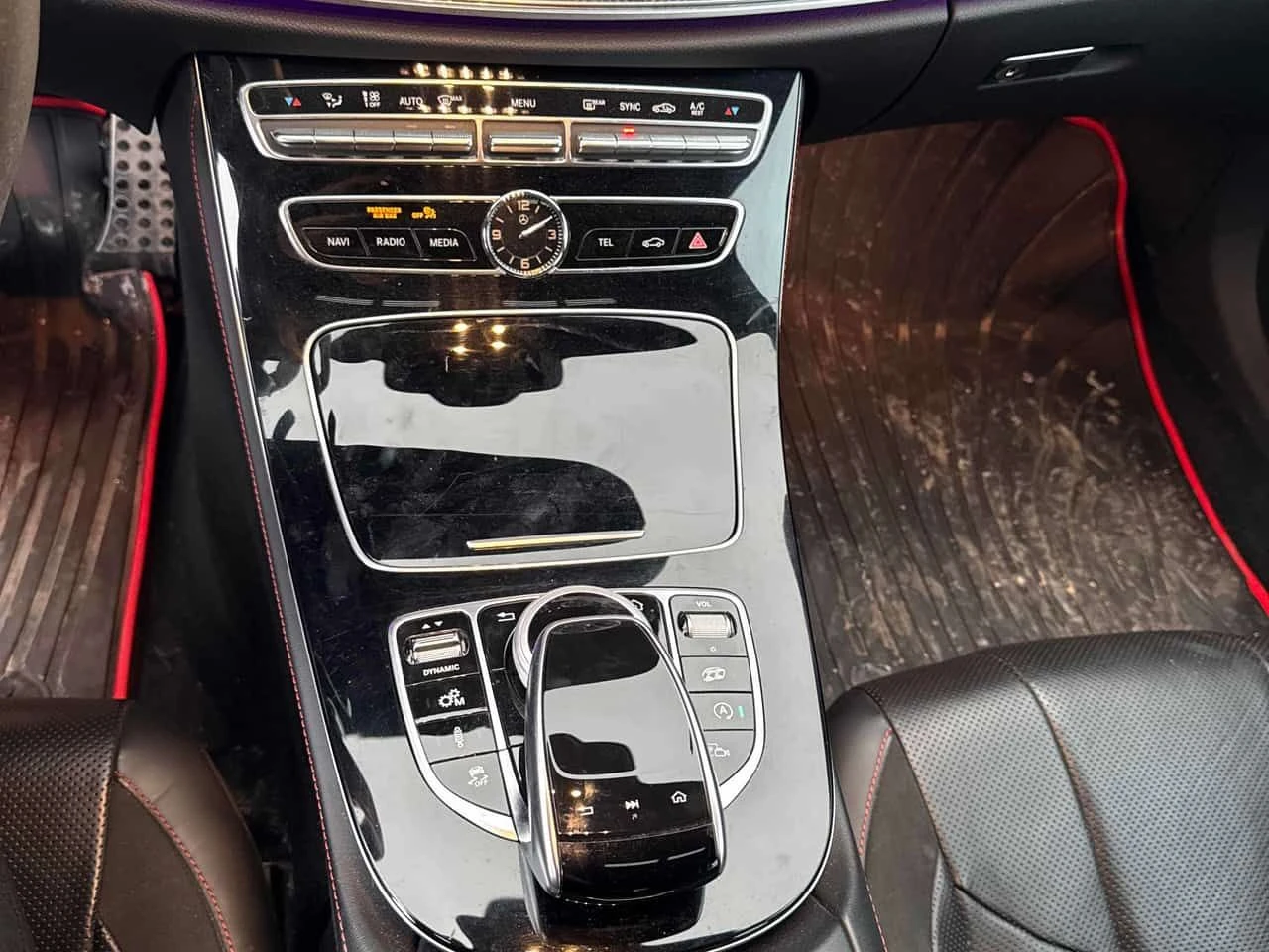 Mercedes-Benz CLS 53 AMG | AIRMATIC| DISTRONIC| 360| ОБДУХ| ПОДГРЕВ| CARFAX - изображение 7