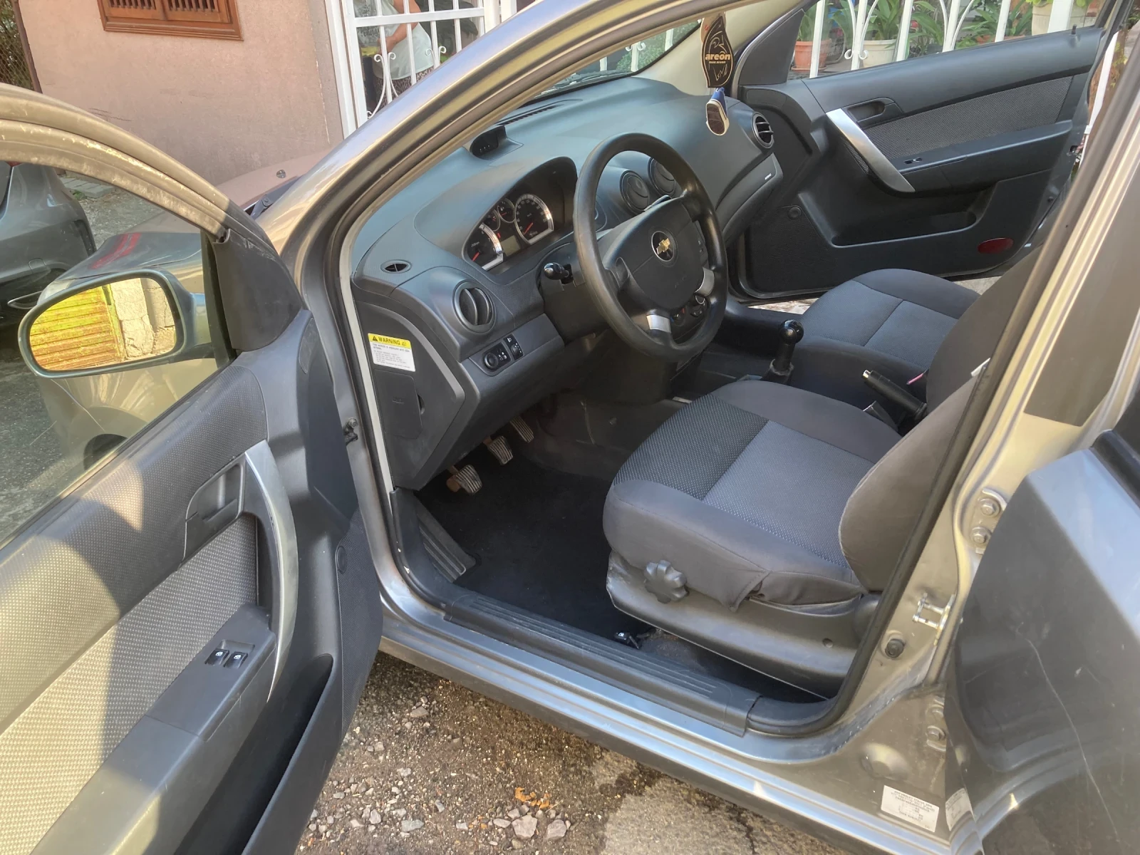 Chevrolet Aveo, снимка 9 - Автомобили и джипове - 53948875