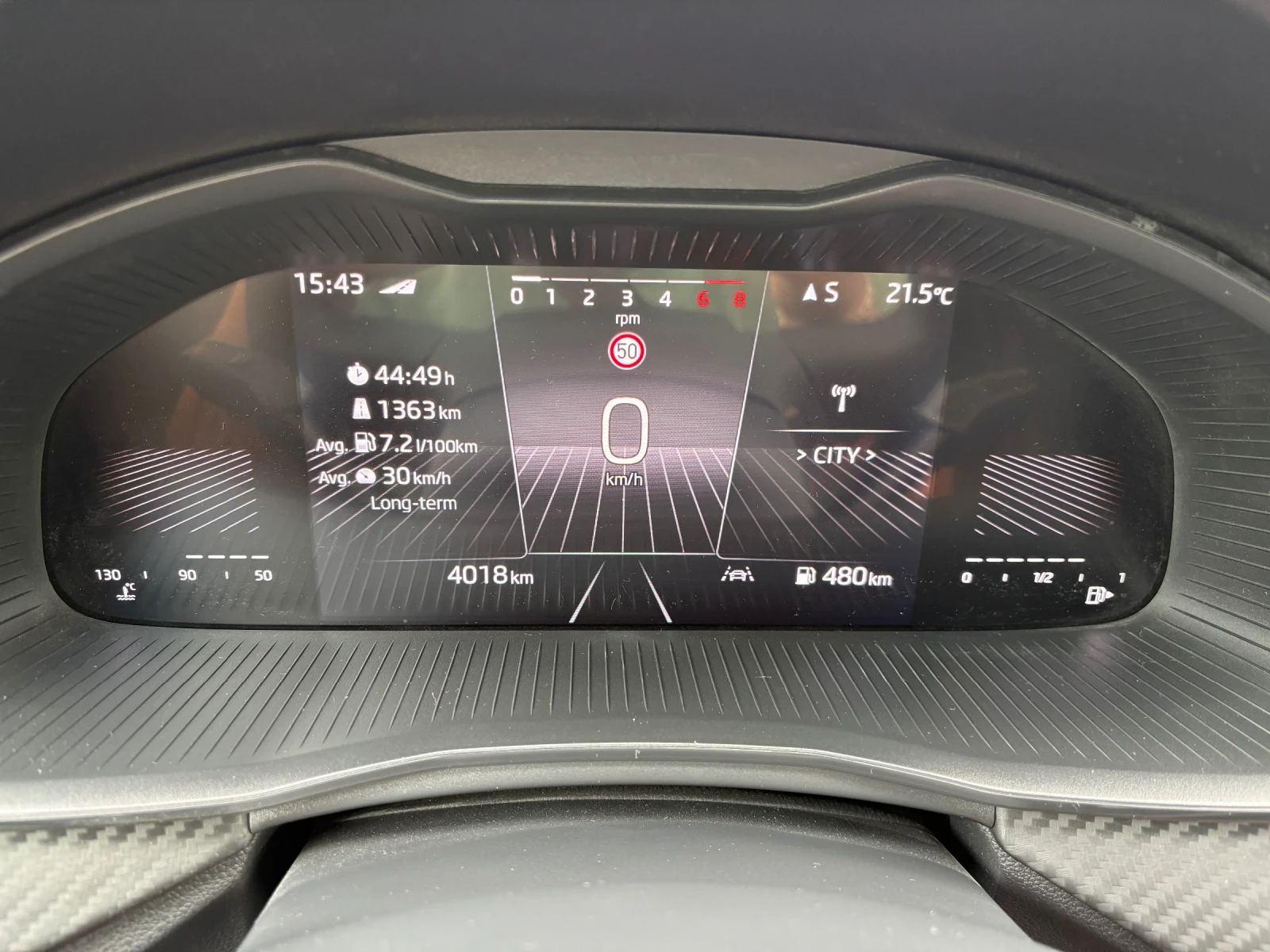Skoda Scala Monte Carlo Plus 1.5TSI 6MT, снимка 11 - Автомобили и джипове - 54321500