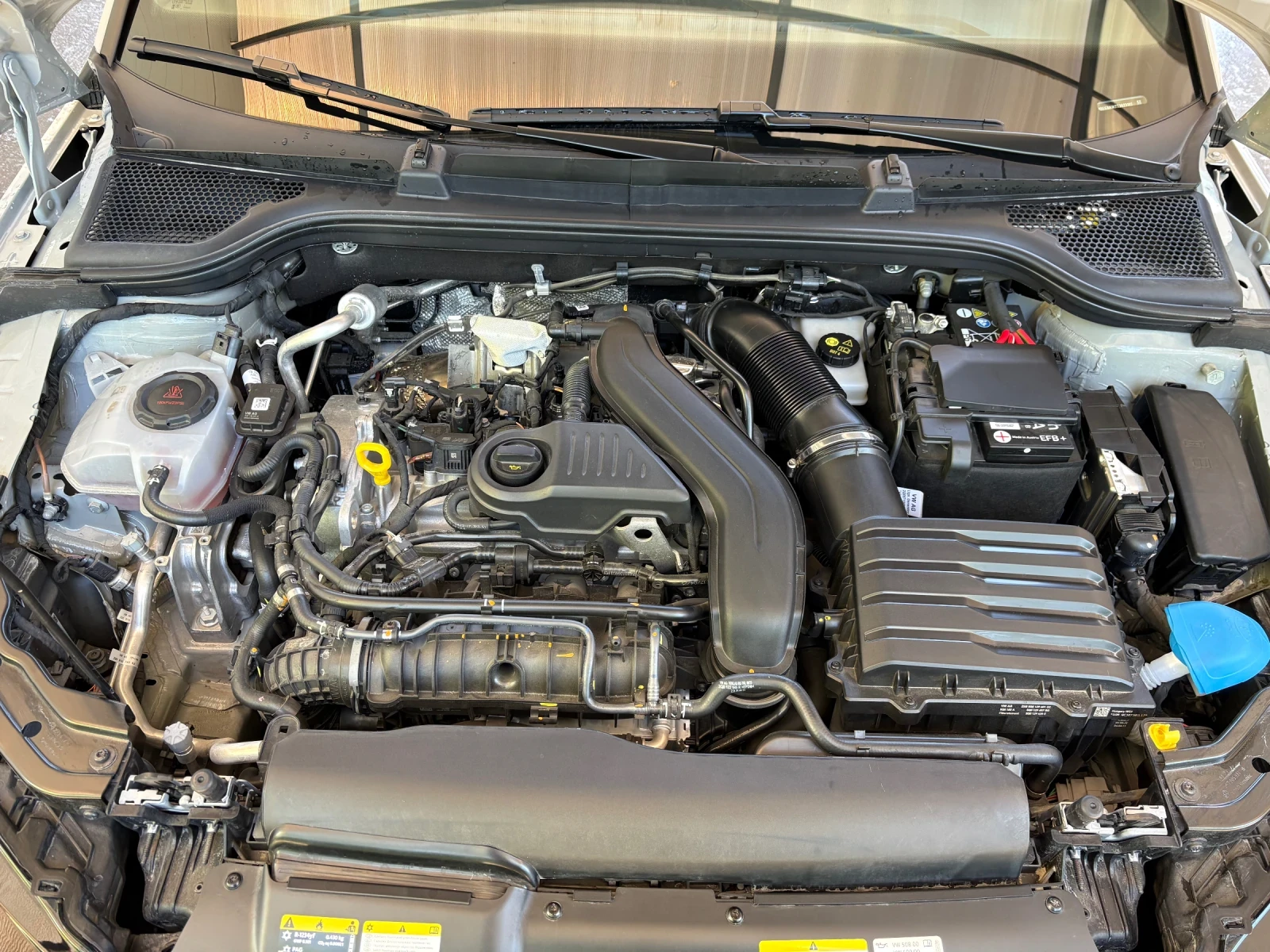 Skoda Scala Monte Carlo Plus 1.5TSI 6MT, снимка 14 - Автомобили и джипове - 54321500