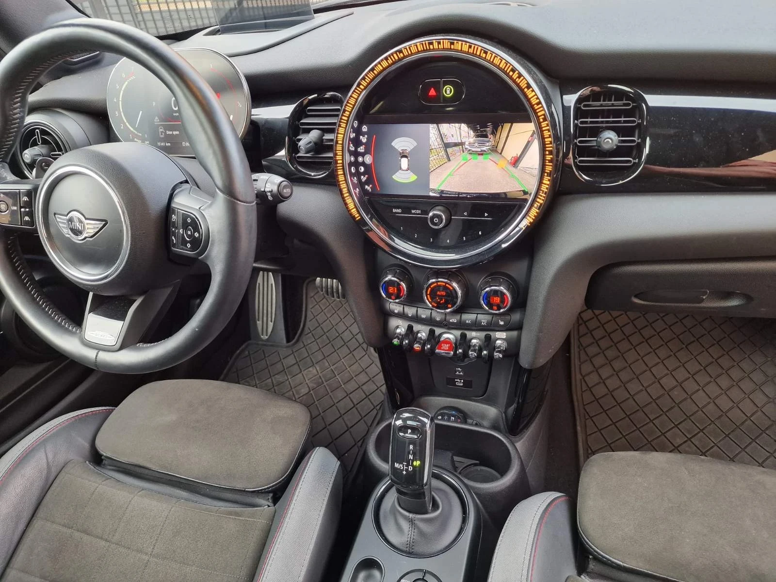 Mini John Cooper Works, снимка 14 - Автомобили и джипове - 54359826