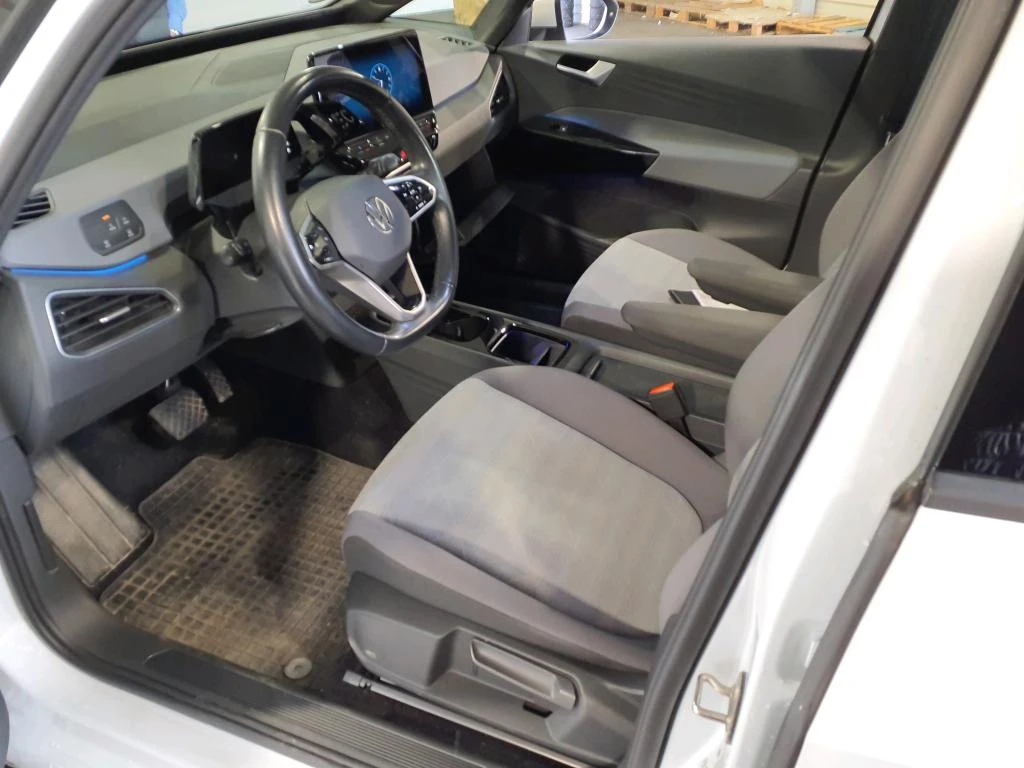 VW ID.3 Pro , снимка 8 - Автомобили и джипове - 54409522