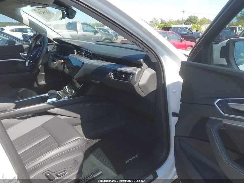 Audi E-Tron Premium Quattro | Mobile.bg � ����������� 5