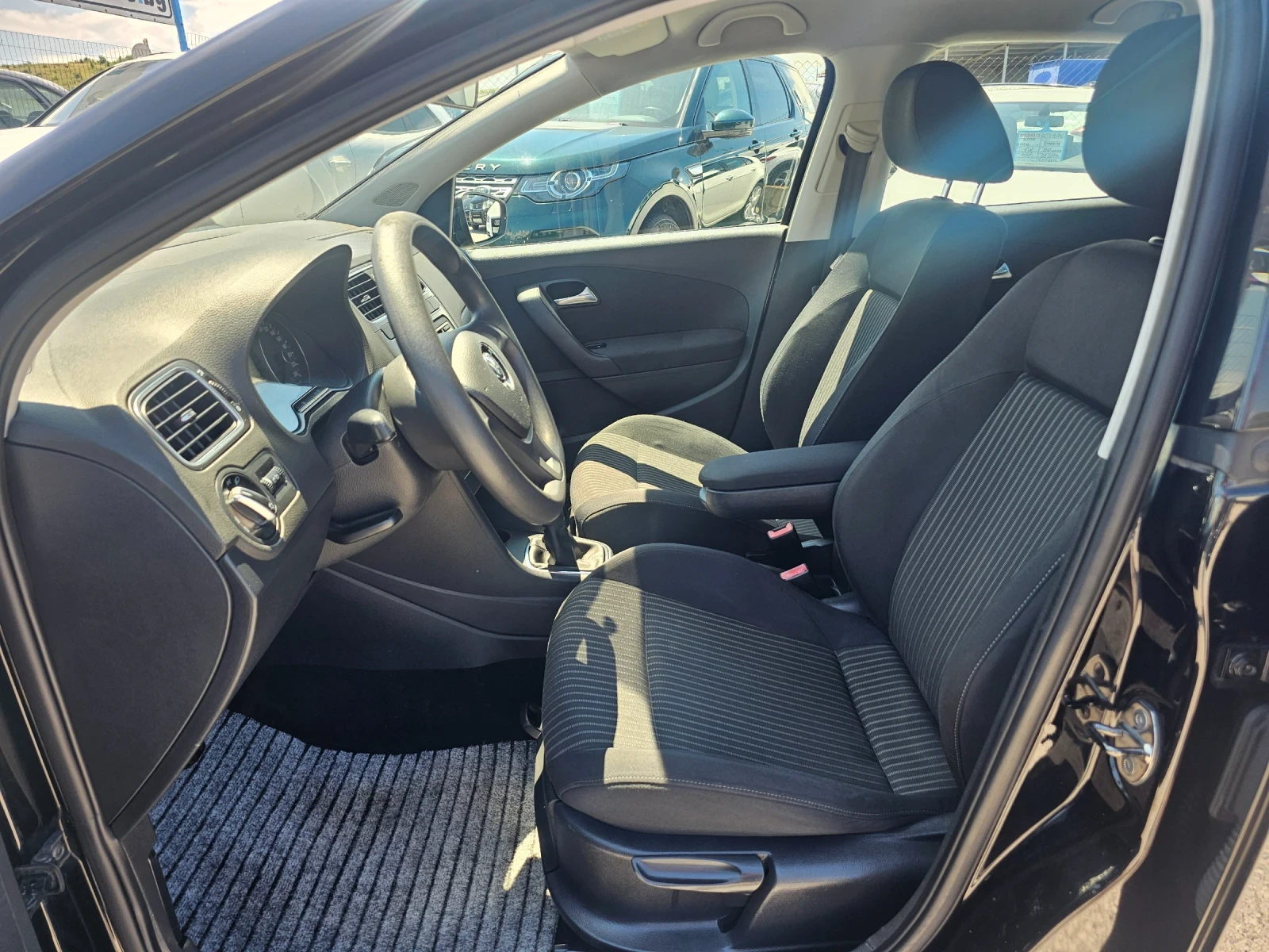 VW Polo 1.4 GPL, снимка 9 - Автомобили и джипове - 54928816