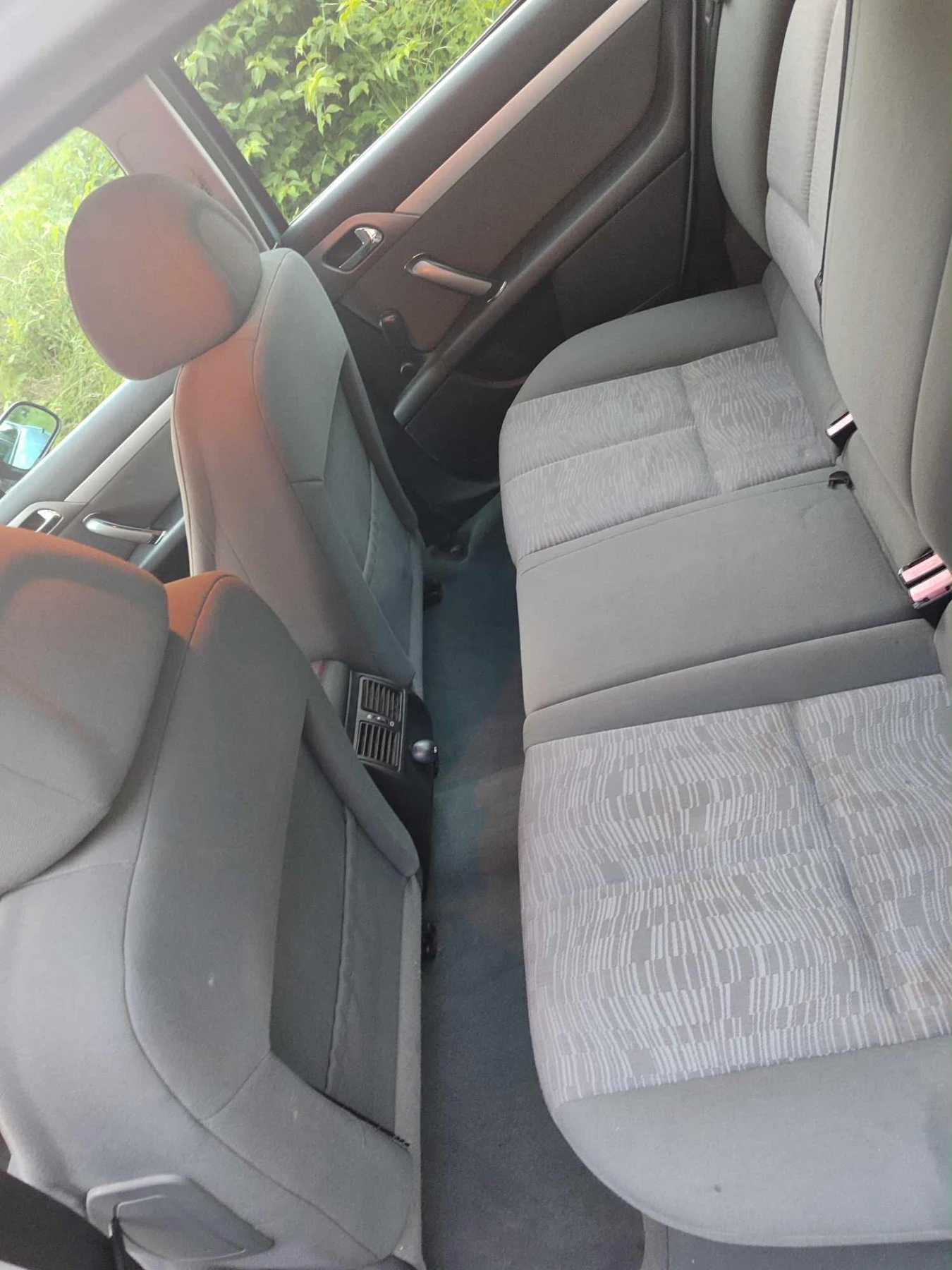 Peugeot 407, снимка 9 - Автомобили и джипове - 55011923
