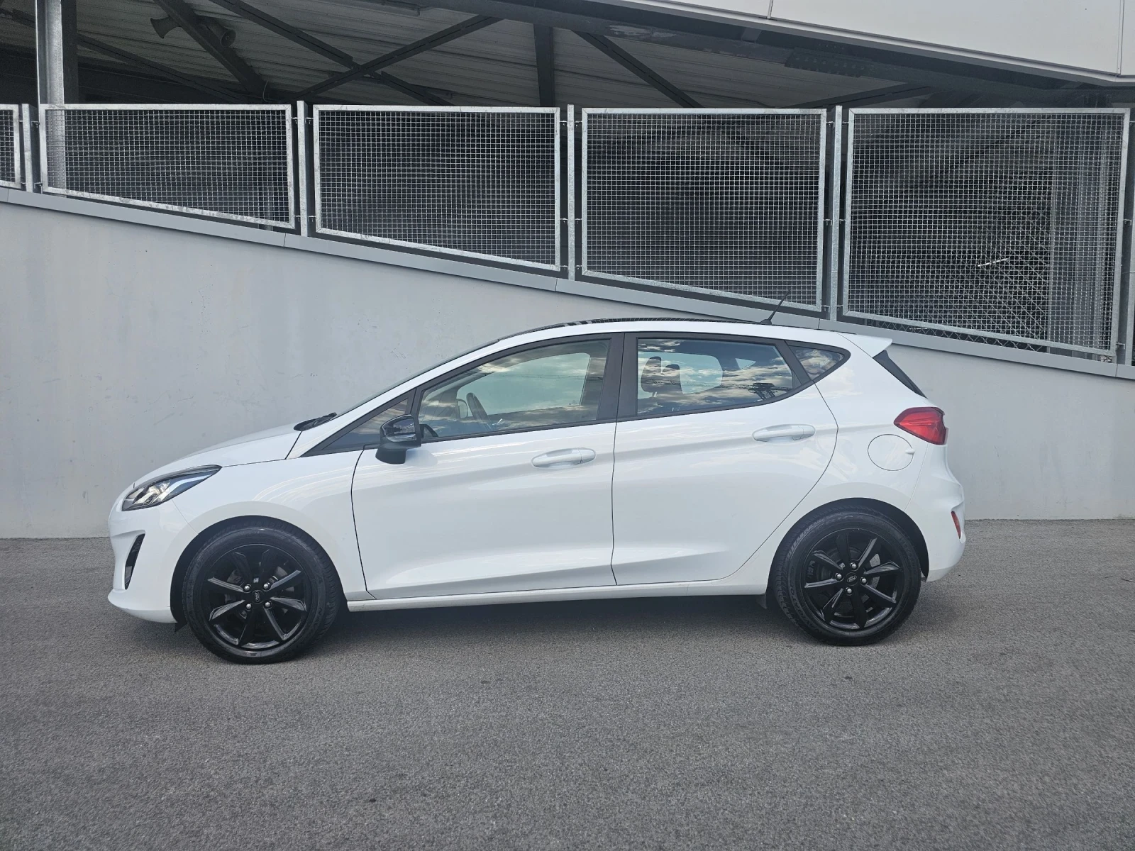Ford Fiesta, снимка 4 - Автомобили и джипове - 55587107