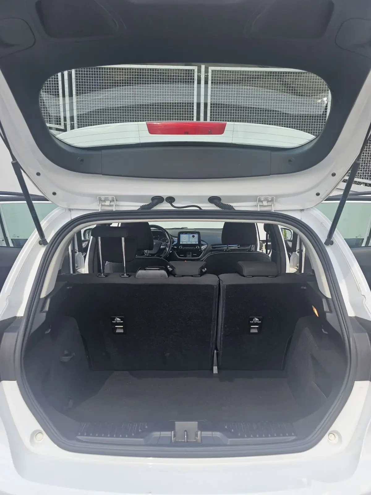 Ford Fiesta, снимка 14 - Автомобили и джипове - 55587107