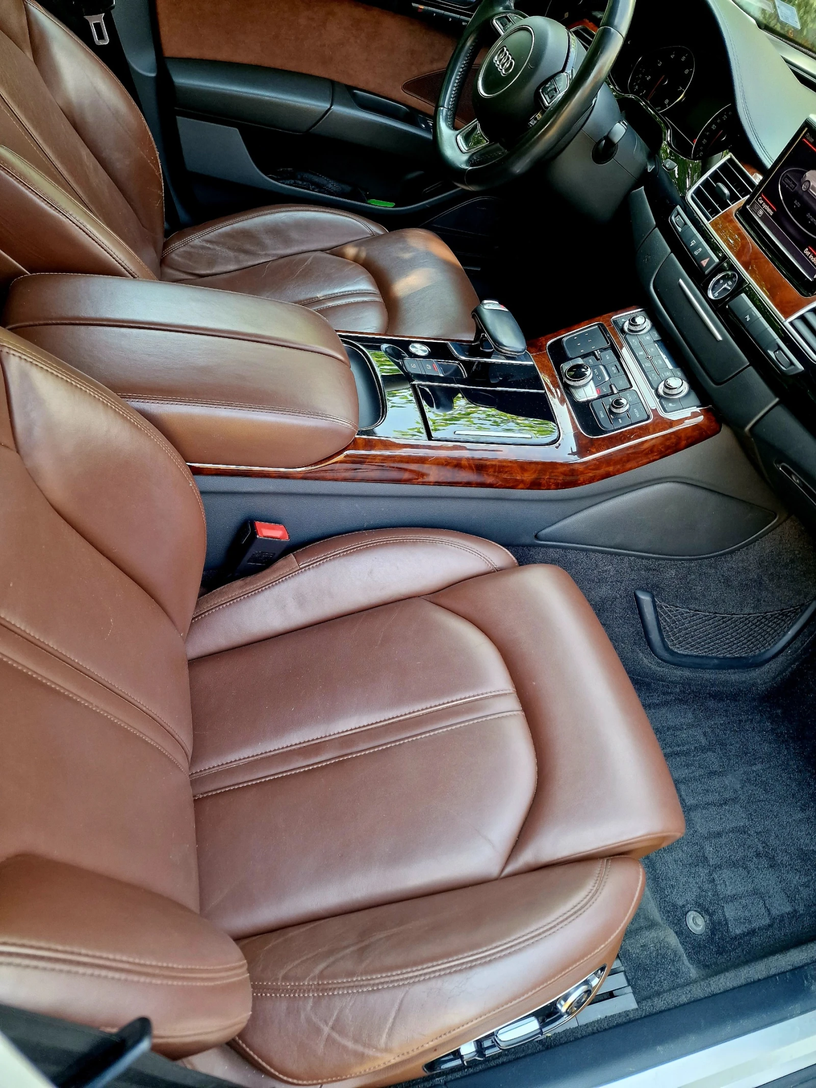 Audi A8, снимка 17 - Автомобили и джипове - 55778313