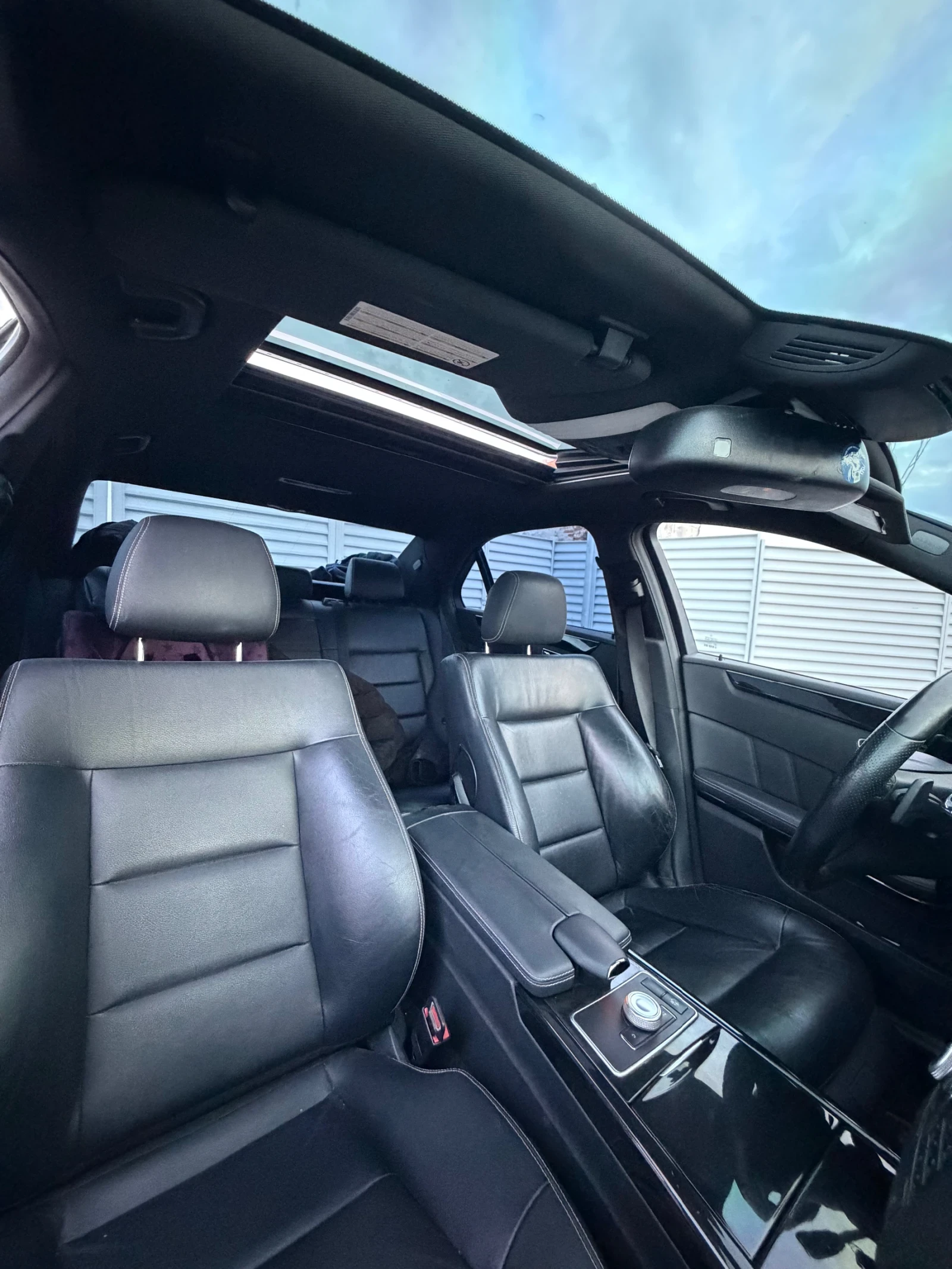 Mercedes-Benz E 350, снимка 8 - Автомобили и джипове - 55792672