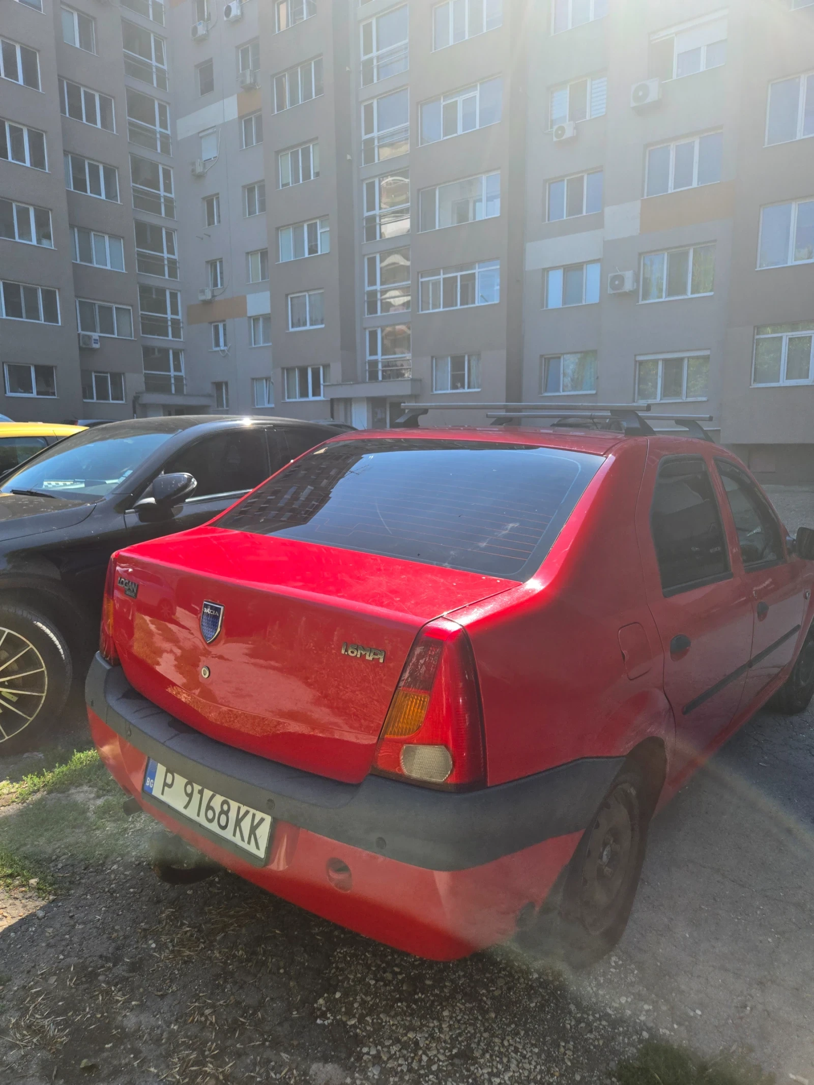 Dacia Logan 1.6, снимка 3 - Автомобили и джипове - 55969629
