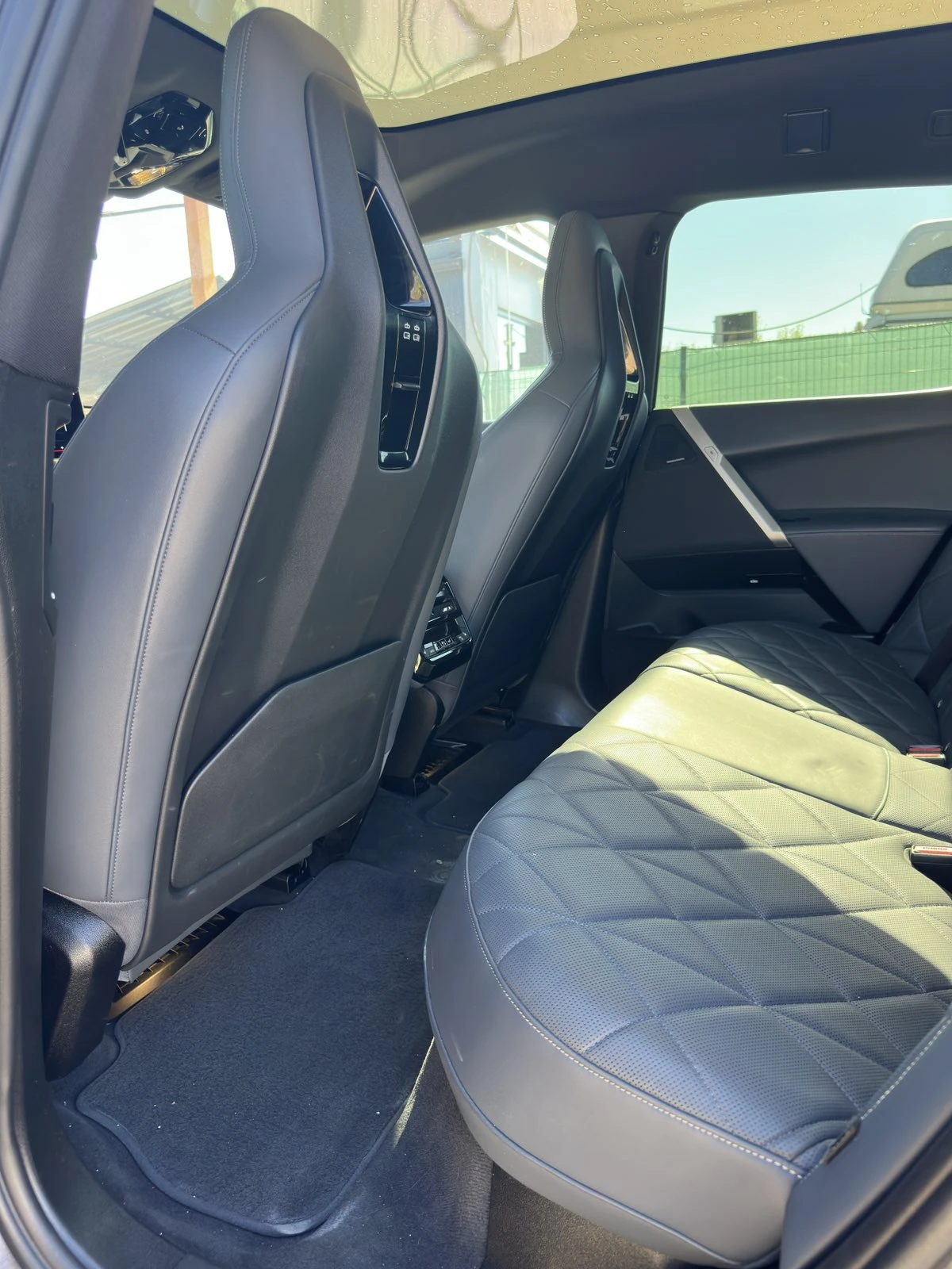 BMW iX 50/111KWh/MPACK/������� ����/������/SOH99, 1% | Mobile.bg � ����������� 10