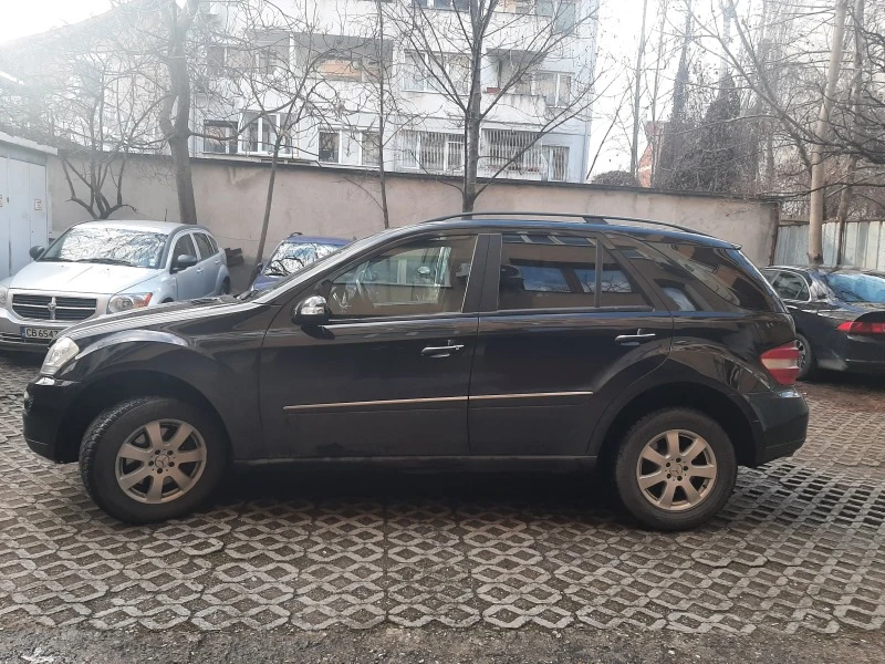 Mercedes-Benz ML 320, снимка 1 - Автомобили и джипове - 47867348