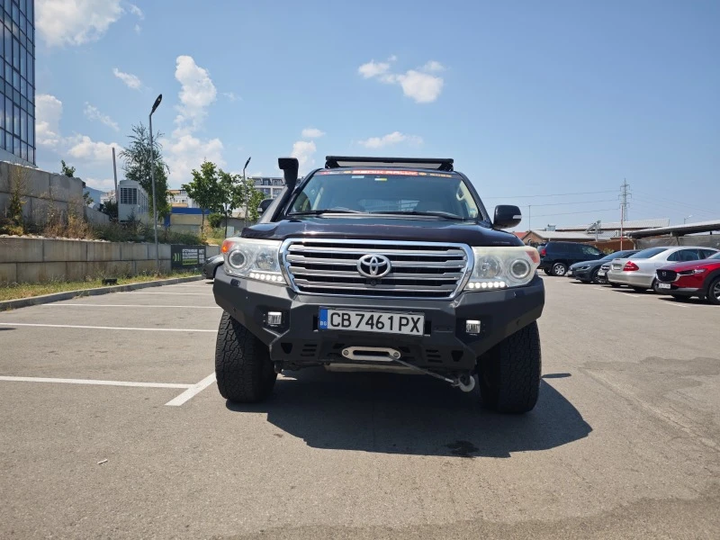 Toyota Land cruiser 200, снимка 3 - Автомобили и джипове - 46667971