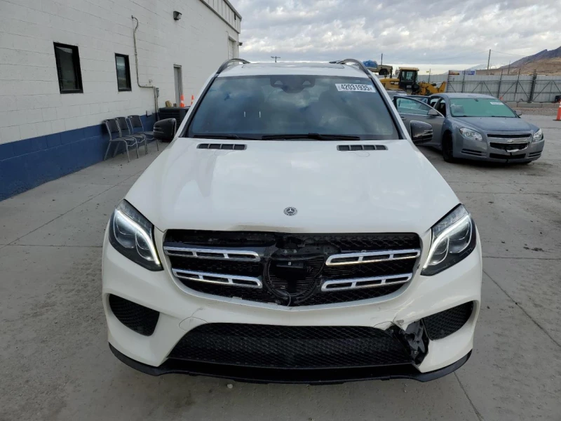 Mercedes-Benz GLS 500 4MATIC* AMG* NIGHTVISION* DISTRONIC* ОБДУХ* ПАНО* , снимка 2 - Автомобили и джипове - 49169776