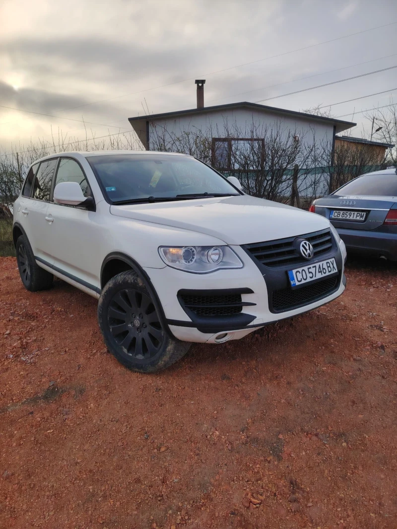 VW Touareg 2.5 TDI, снимка 2 - Автомобили и джипове - 49559462