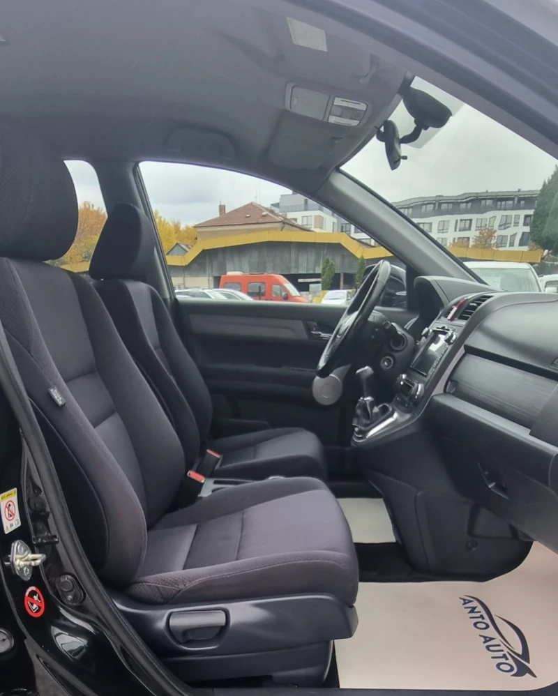 Honda Cr-v 2.0 i-VTEC 4x4 Навигация!Камера!, снимка 10 - Автомобили и джипове - 52054545
