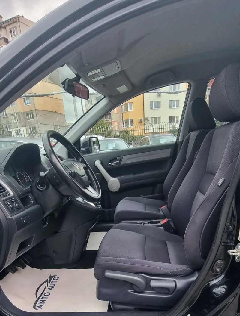 Honda Cr-v 2.0 i-VTEC 4x4 Навигация!Камера!, снимка 9 - Автомобили и джипове - 52054545