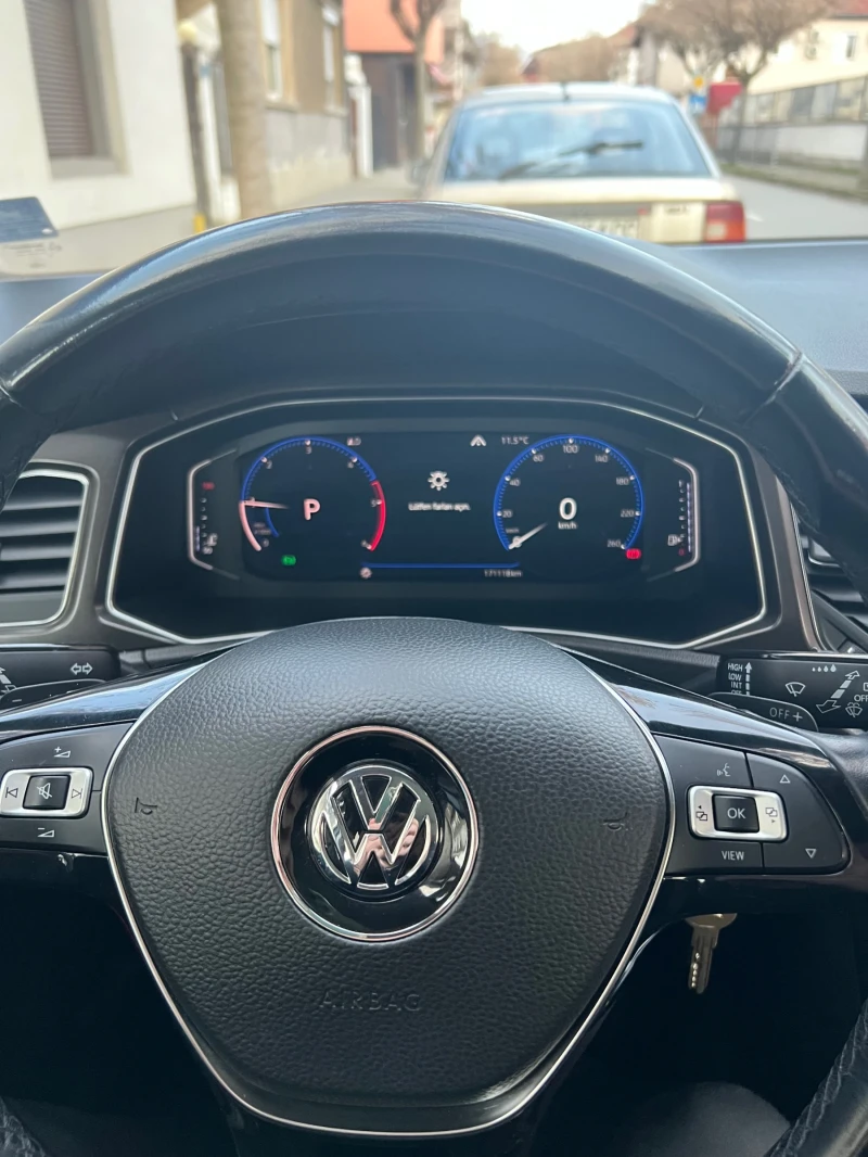 VW T-Roc R L?NE, снимка 6 - Автомобили и джипове - 53262996