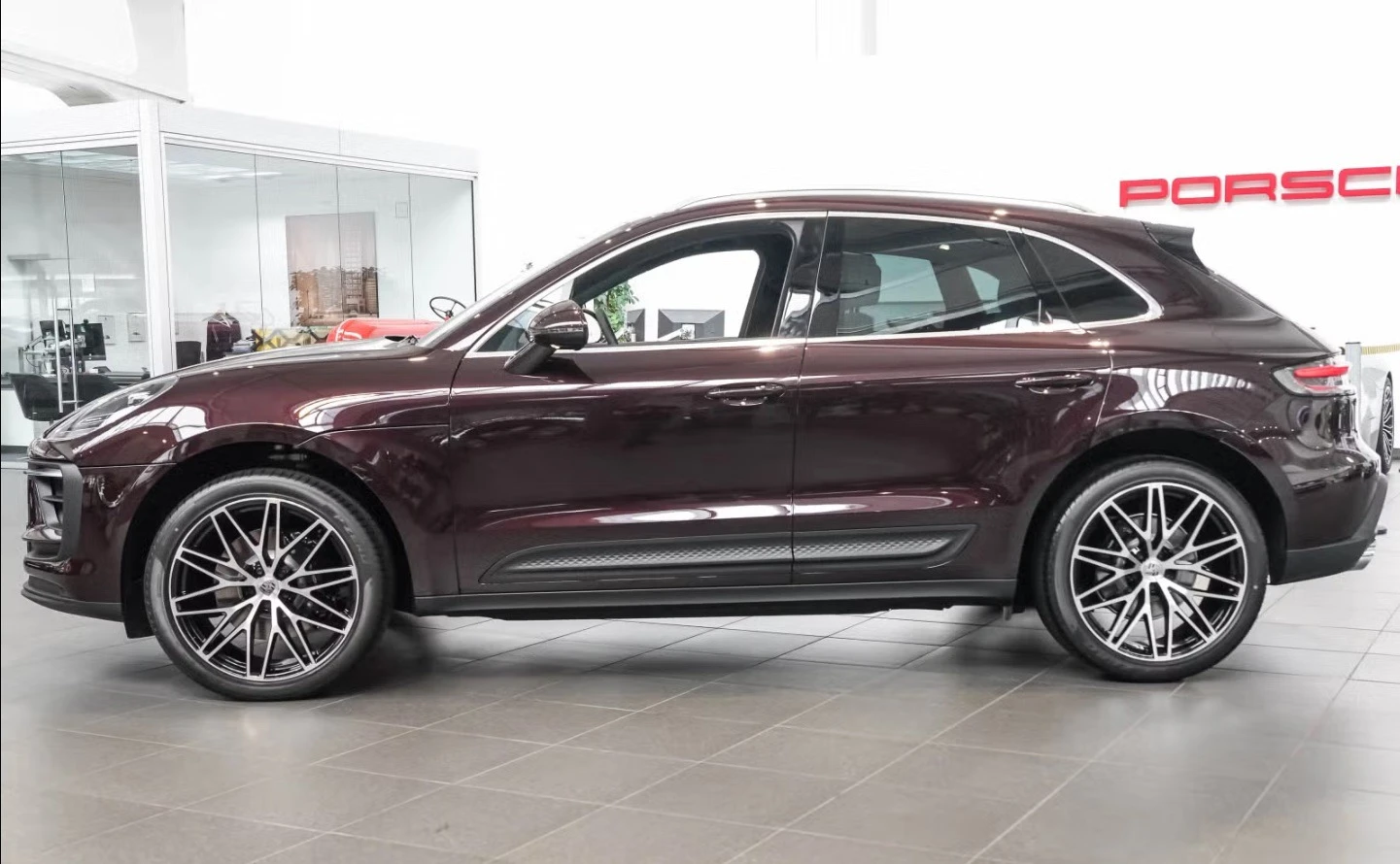 Porsche Macan S  - изображение 2