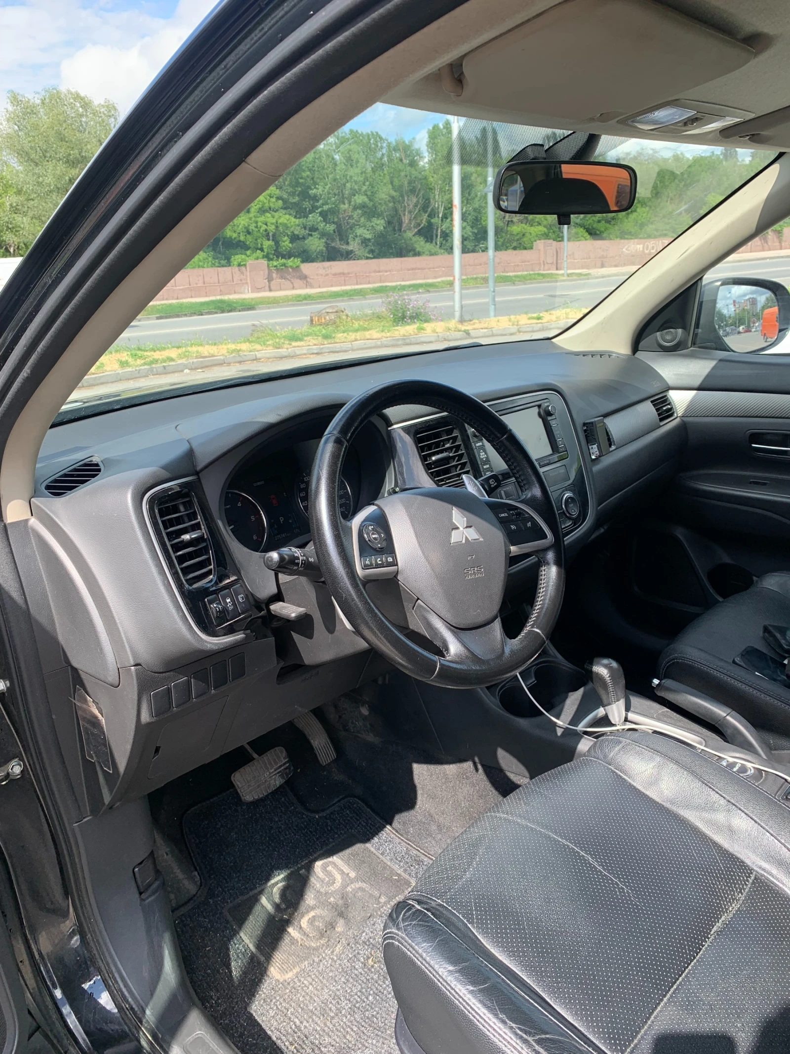 Mitsubishi Outlander 2.2 d - изображение 5