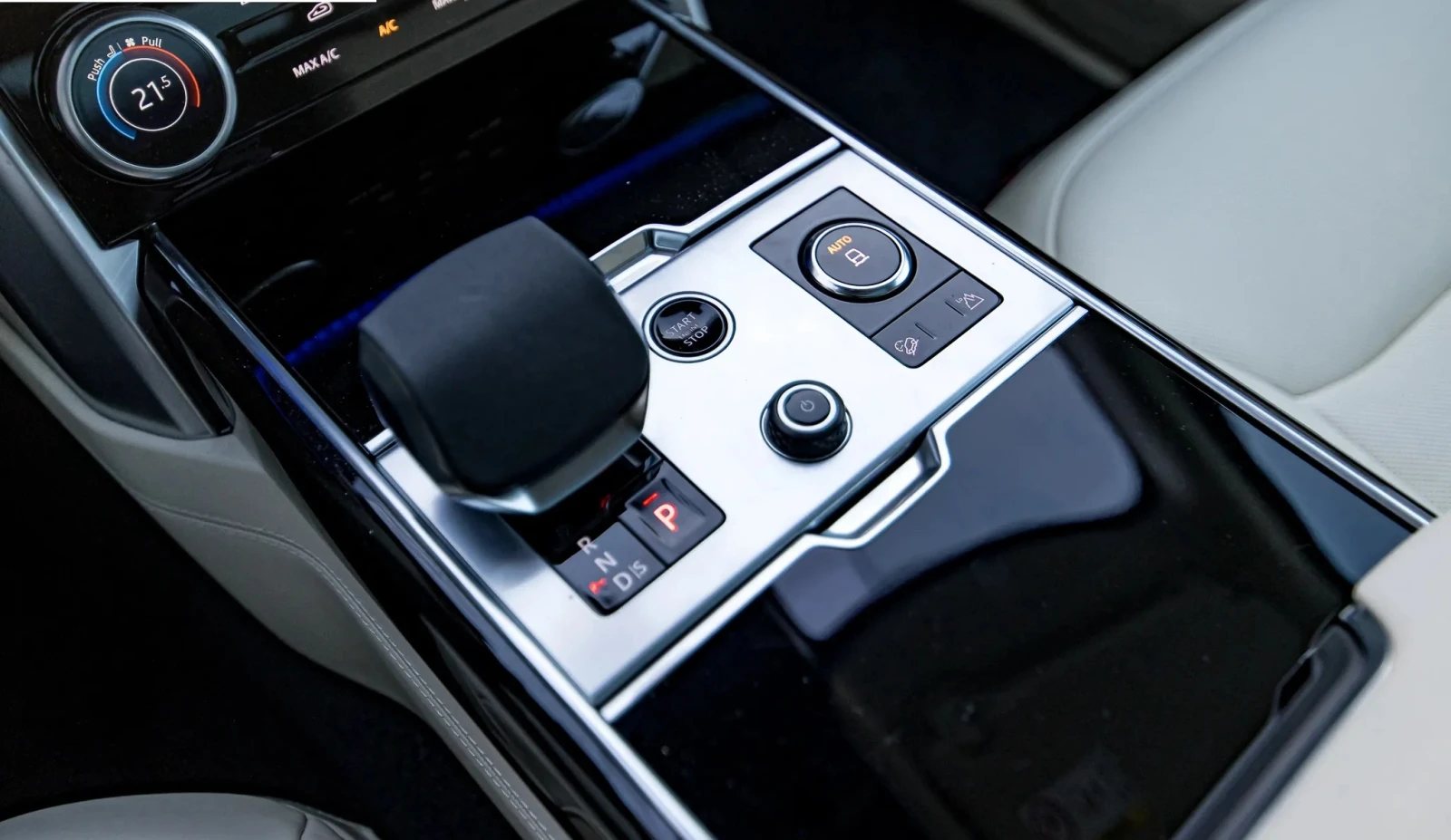 Land Rover Range rover 3.0d AWD - изображение 10