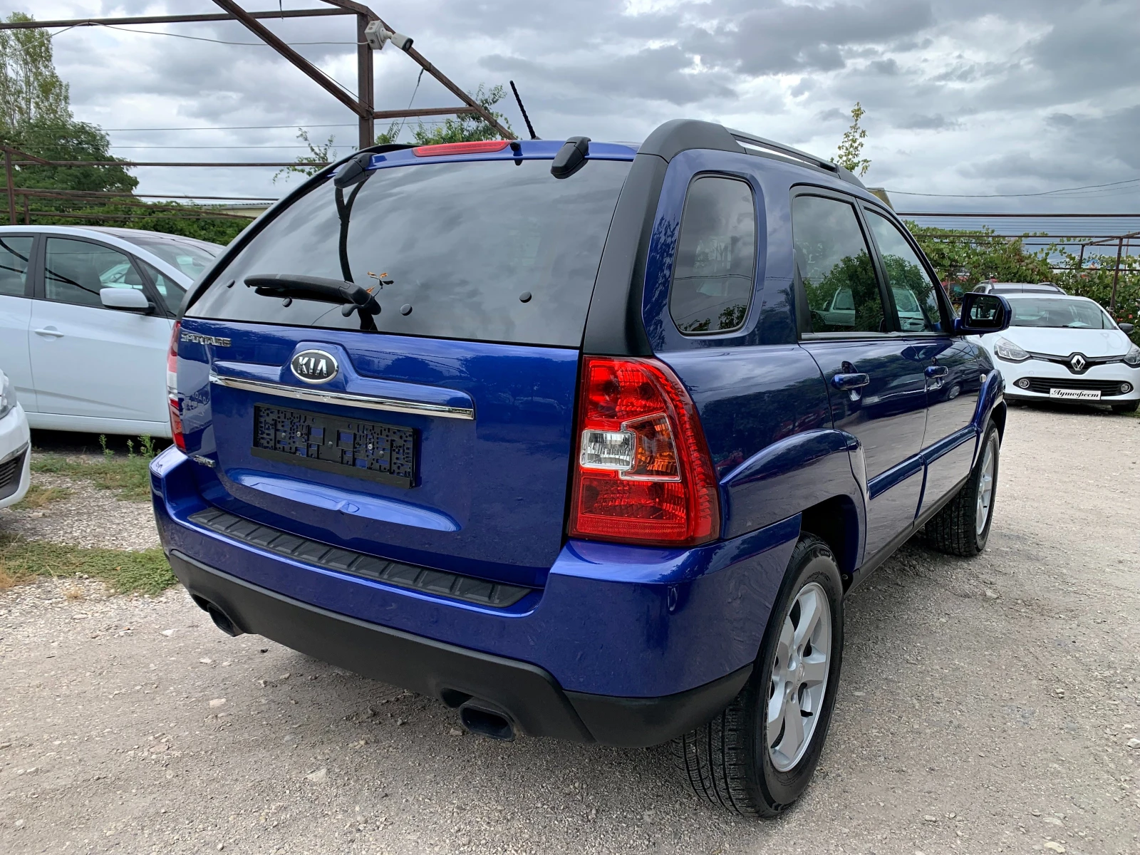 Kia Sportage 2.0i 4X4 ГАЗОВ ИНЖЕКЦИОН - изображение 4