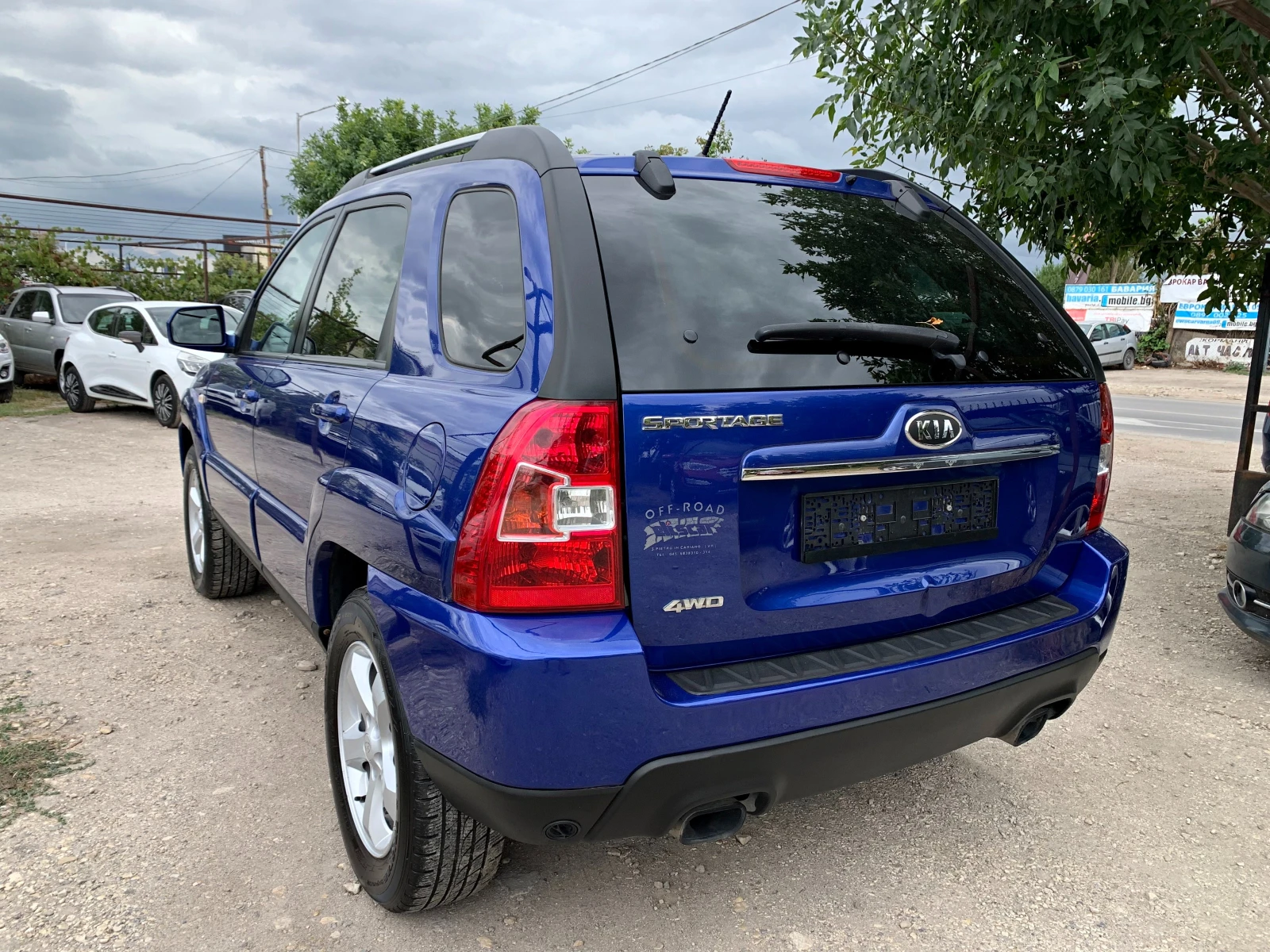 Kia Sportage 2.0i 4X4 ГАЗОВ ИНЖЕКЦИОН - изображение 3