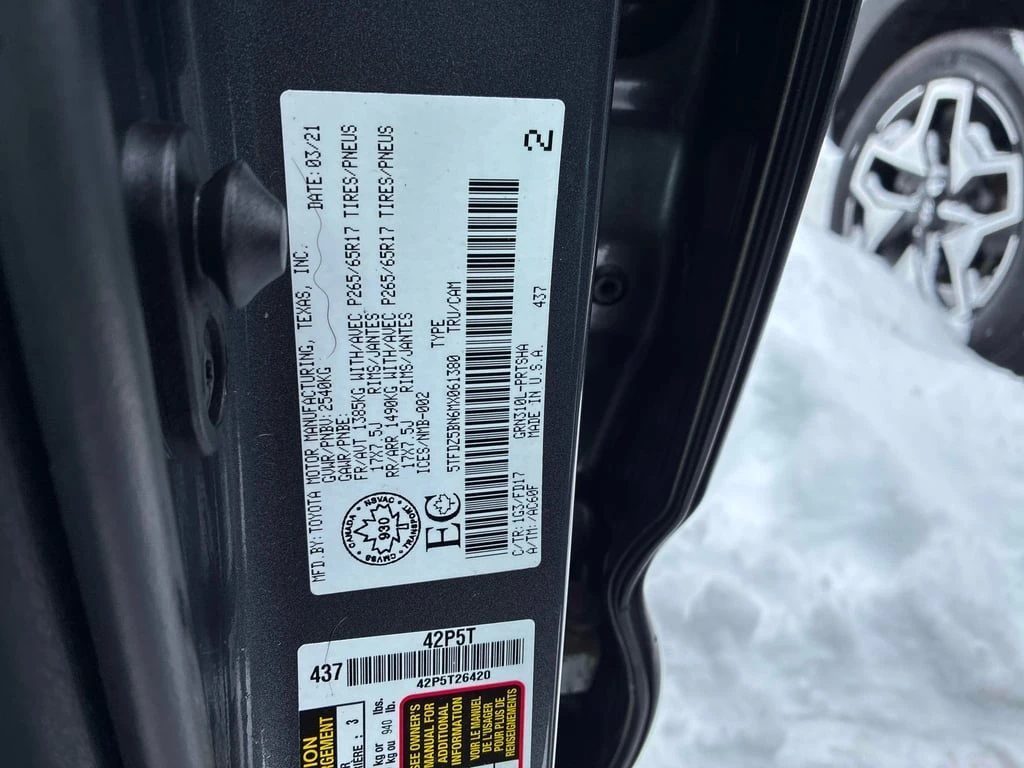 Toyota Tacoma * 4x4 Double Cab Auto * CARFAX * БЕЗ ПЪРВОНАЧАЛНА  - изображение 10