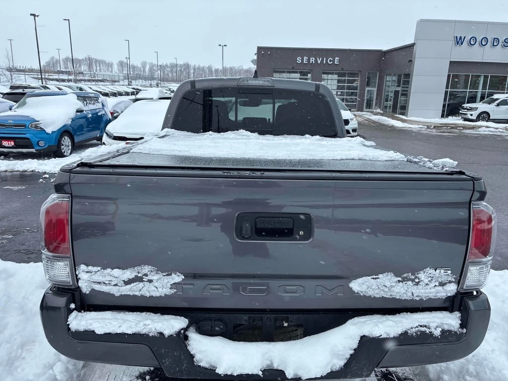 Toyota Tacoma * 4x4 Double Cab Auto * CARFAX * ��� ������������  | Mobile.bg � ����������� 16