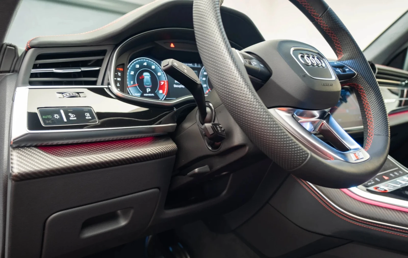 Audi SQ8 4.0TFSI Quattro - изображение 6