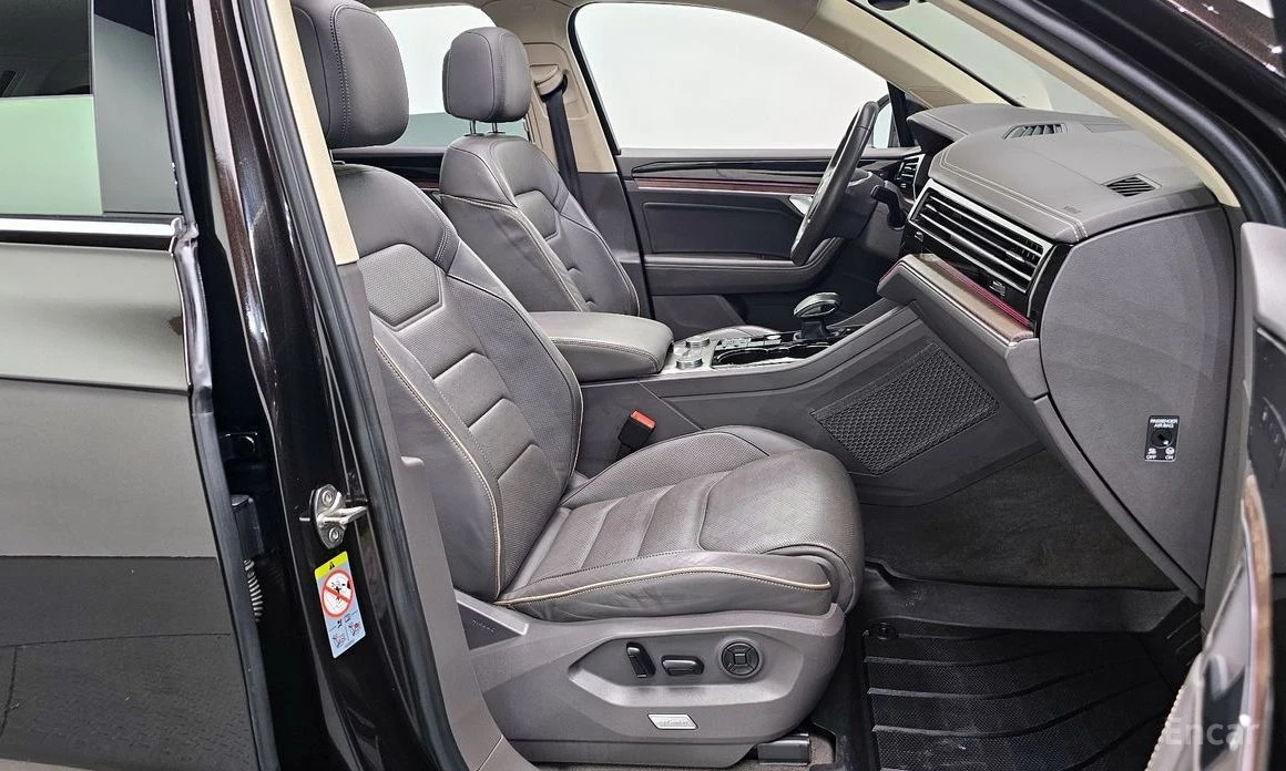 VW Touareg  - изображение 10