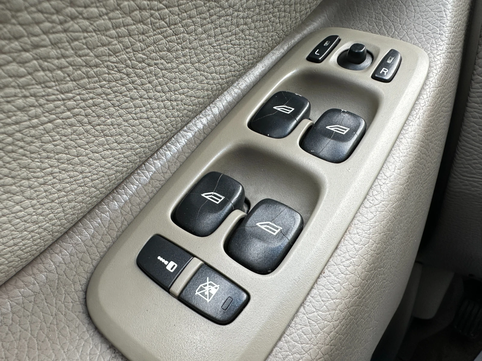 Volvo Xc90, снимка 16 - Автомобили и джипове - 53922946