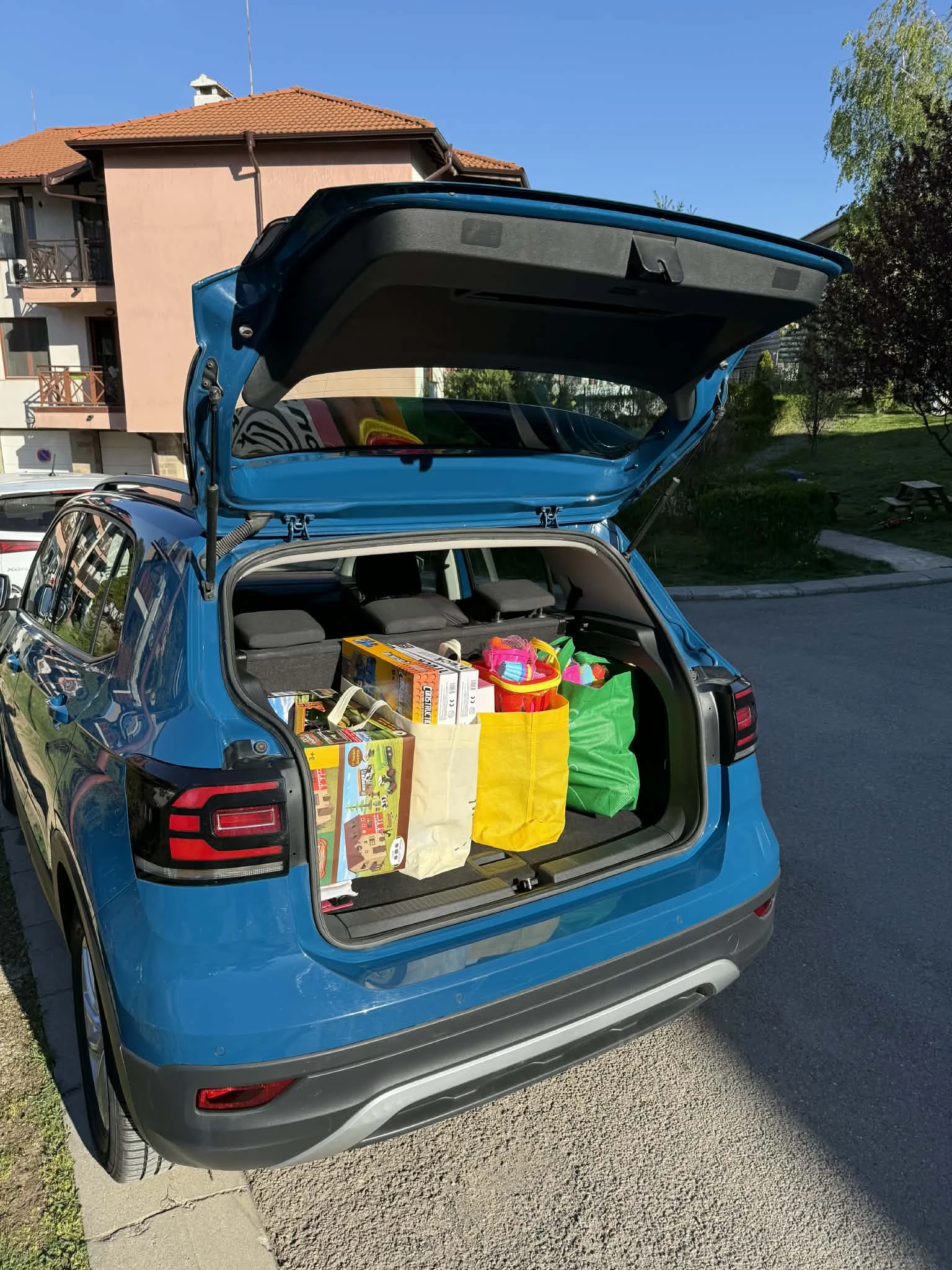 VW T-Cross 1.6D, снимка 10 - Автомобили и джипове - 54247031