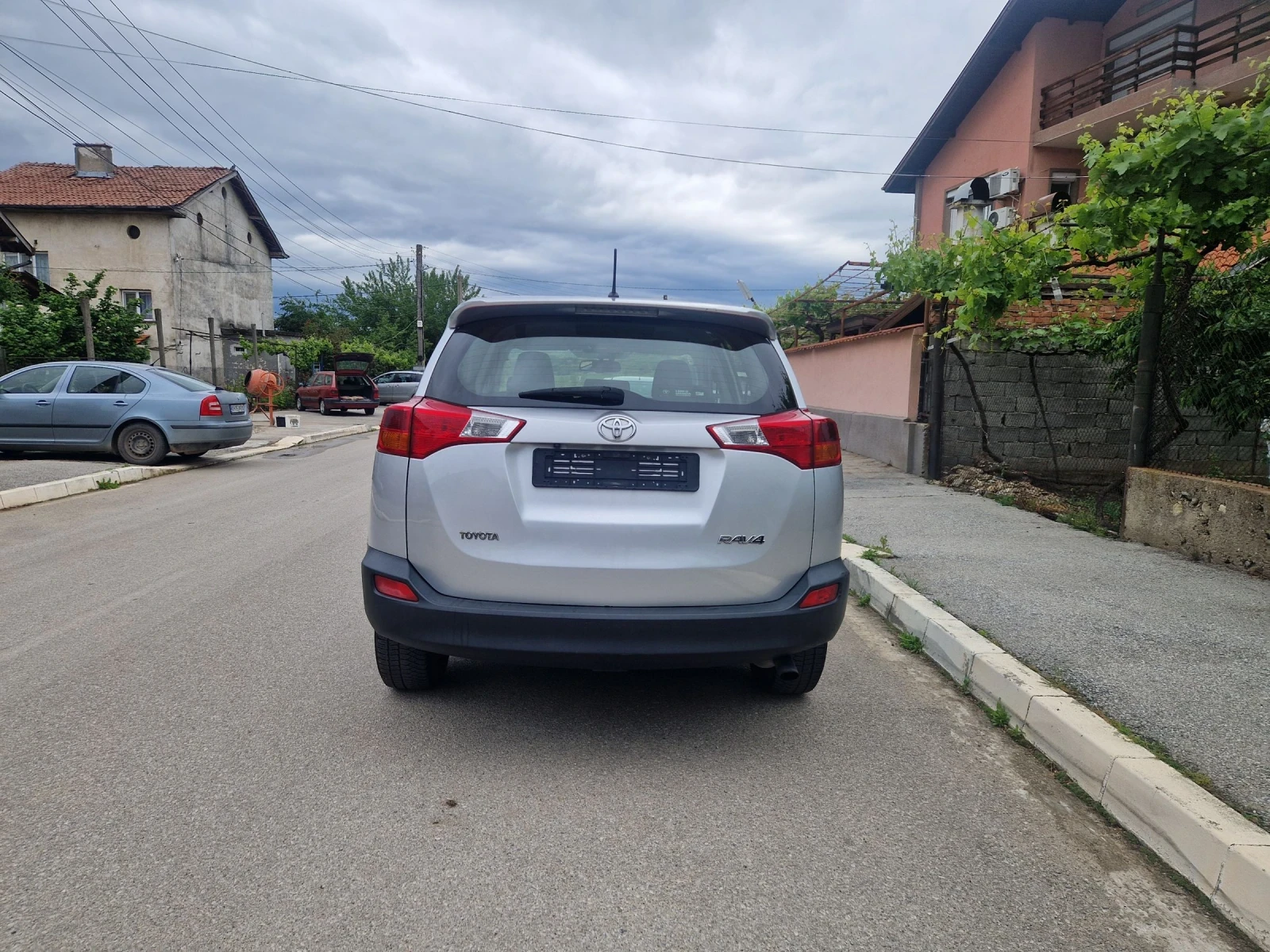Toyota Rav4 2.0.D4D, снимка 5 - Автомобили и джипове - 54588085
