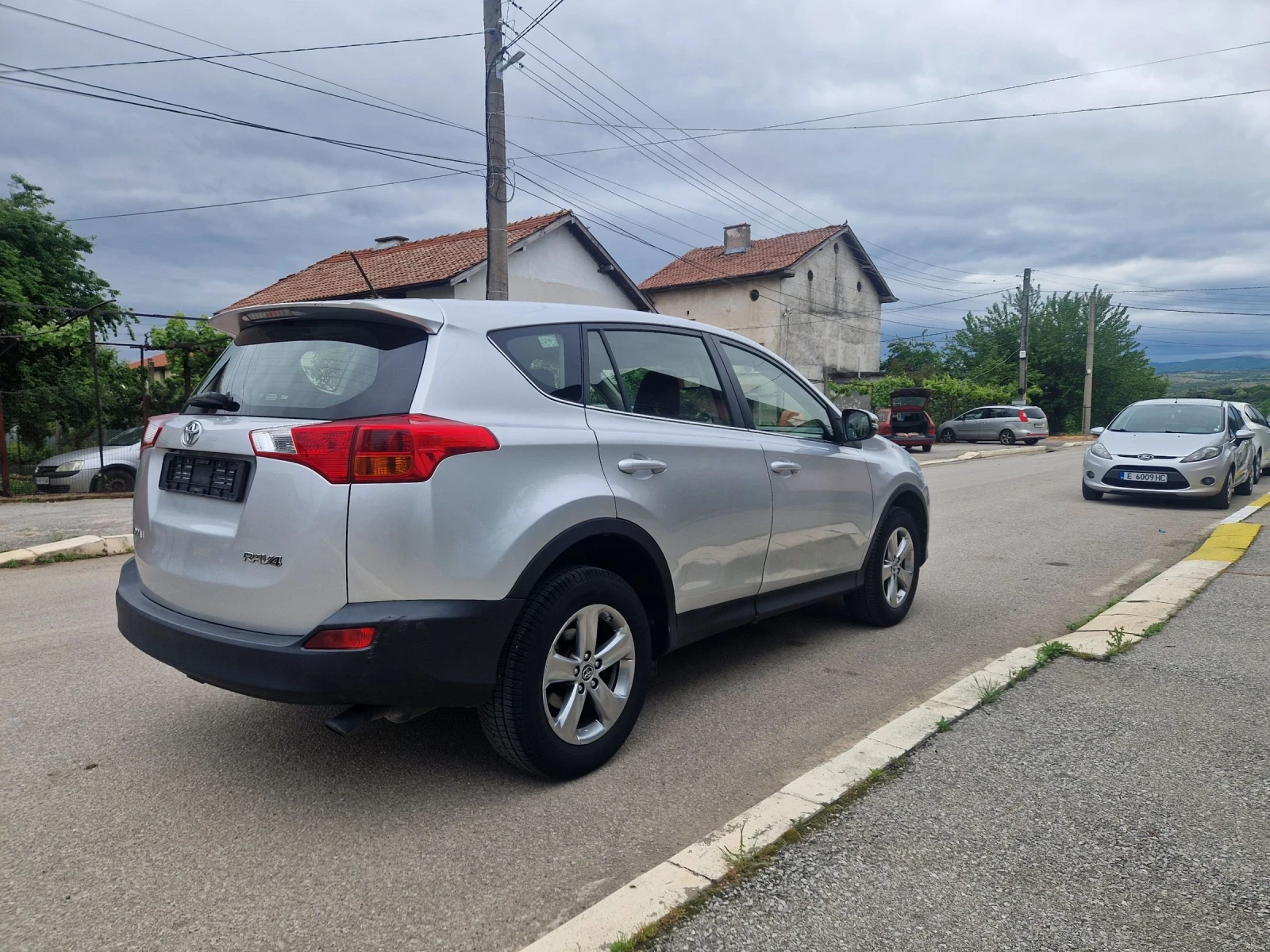 Toyota Rav4 2.0.D4D, снимка 7 - Автомобили и джипове - 54588085