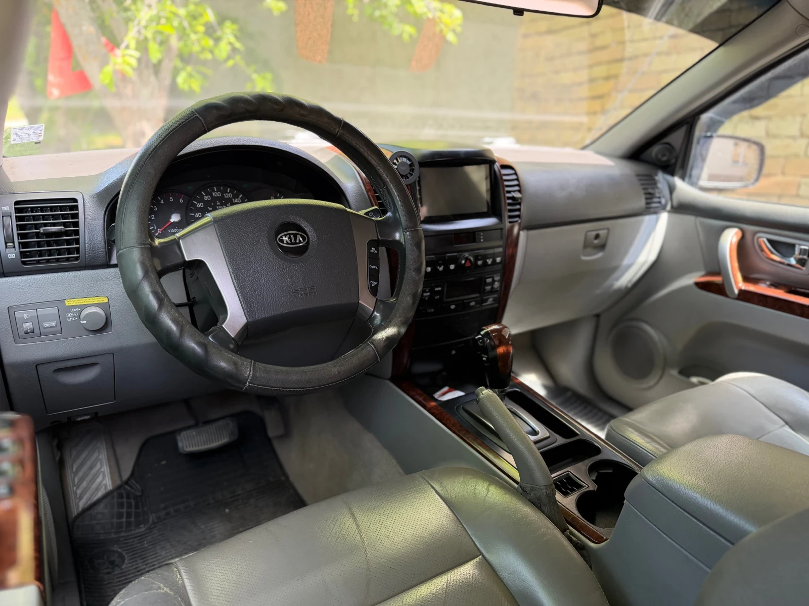 Kia Sorento 2.5CRDI 140к.с, снимка 4 - Автомобили и джипове - 54721101