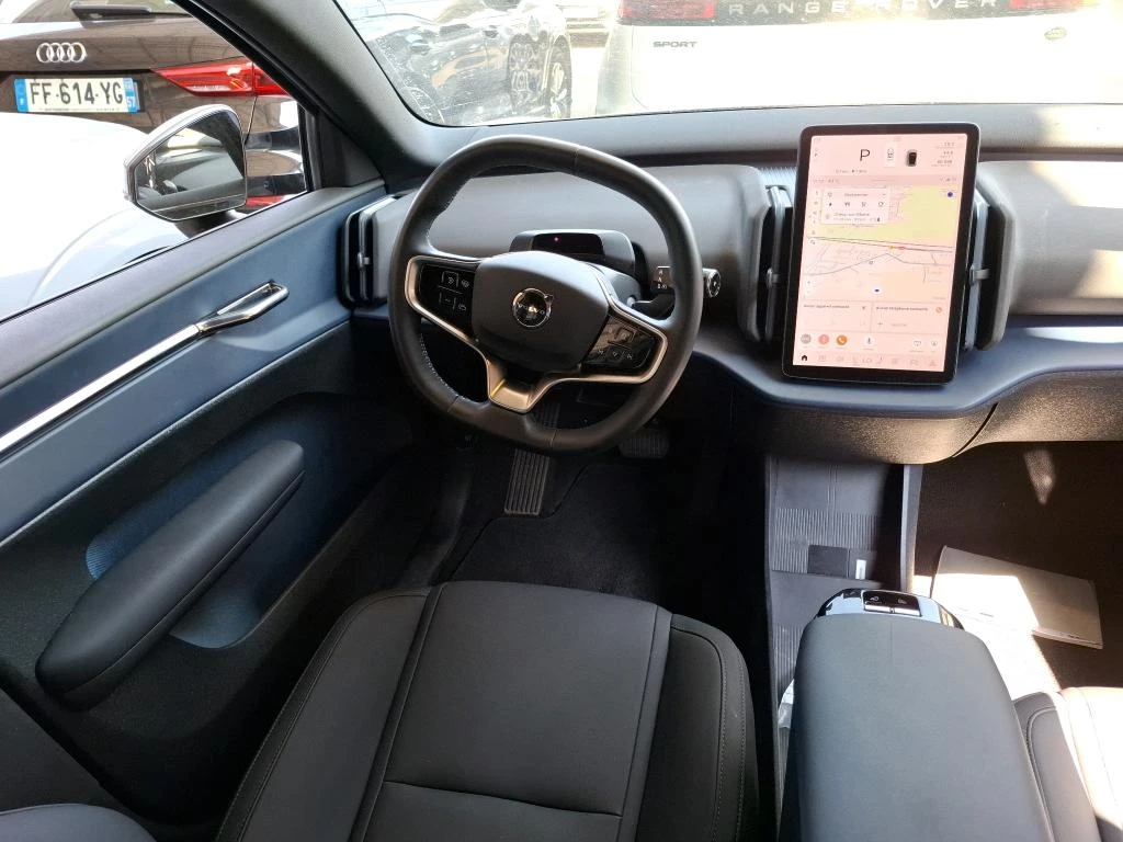 Volvo EX30 Extended Range, снимка 5 - Автомобили и джипове - 55540580