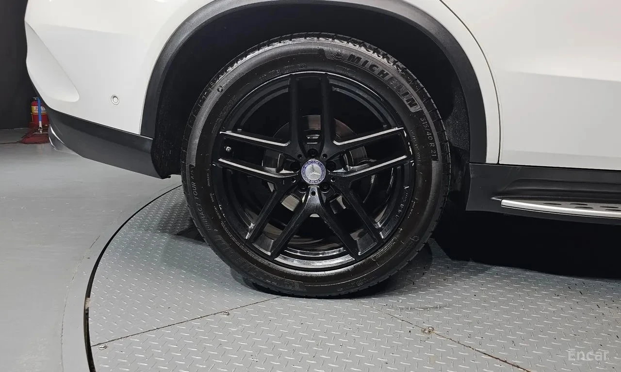 Mercedes-Benz GLE * GLE350 d 4MATIC Coupe * ЦЕНА ДО БГ, снимка 5 - Автомобили и джипове - 56154012